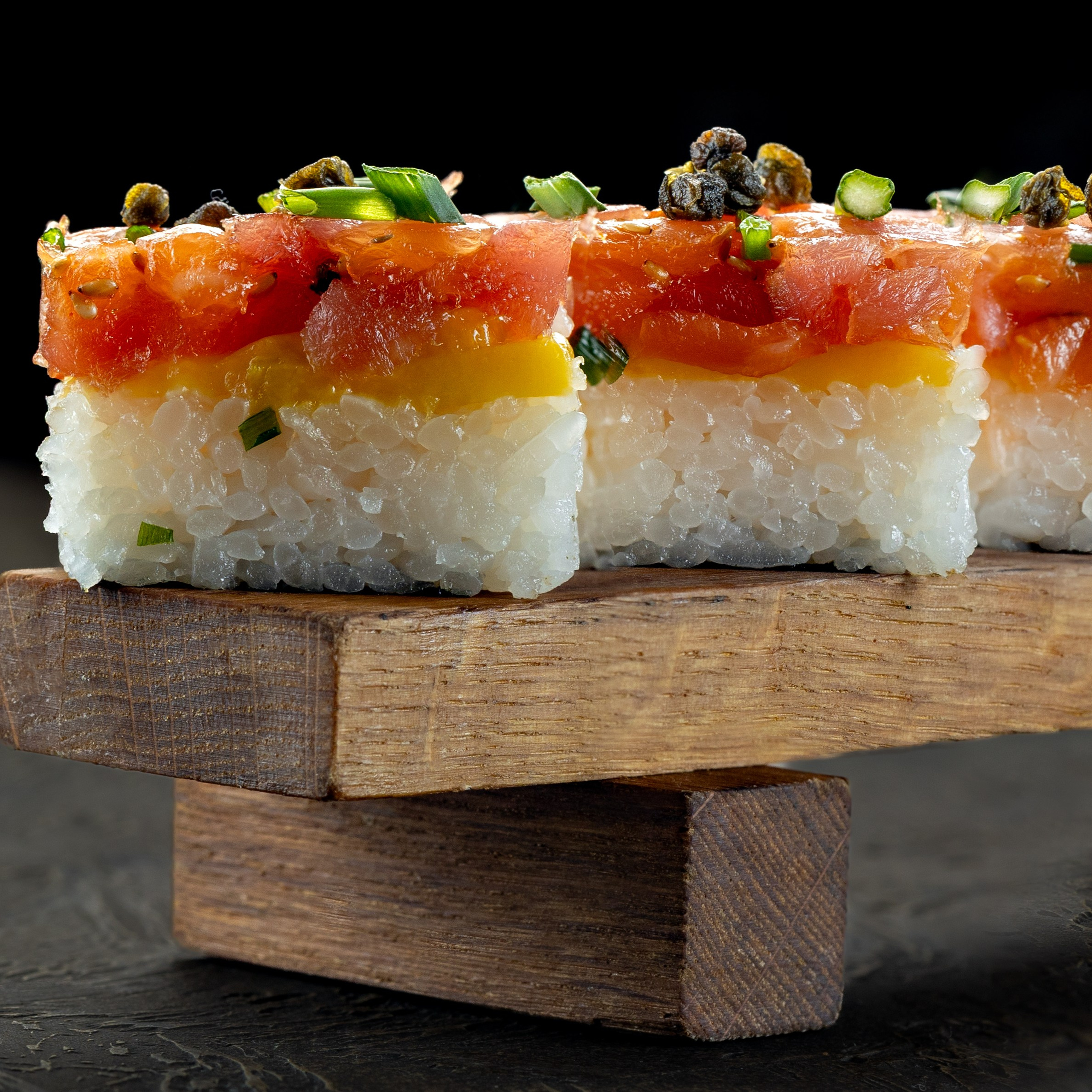 Роллы и суши фото