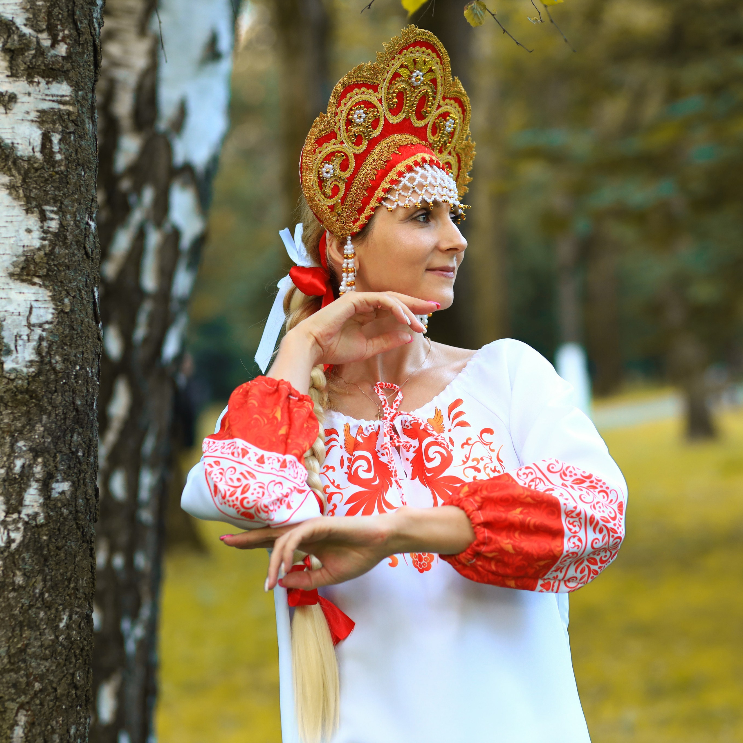 Красавица в кокошнике