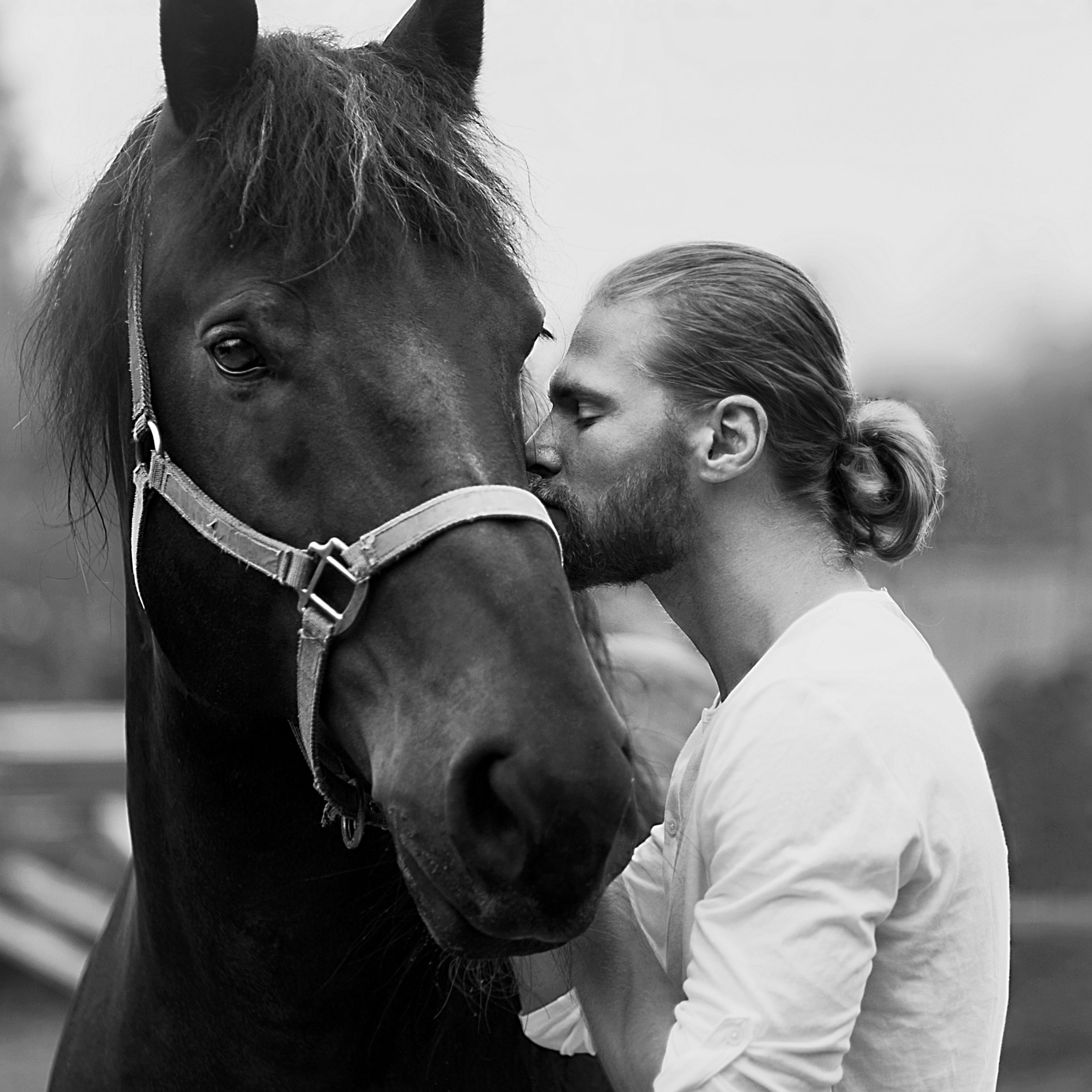 - фотосессии в эксклюзивных образах в  СПб и Москве. Фотограф Облако Александра