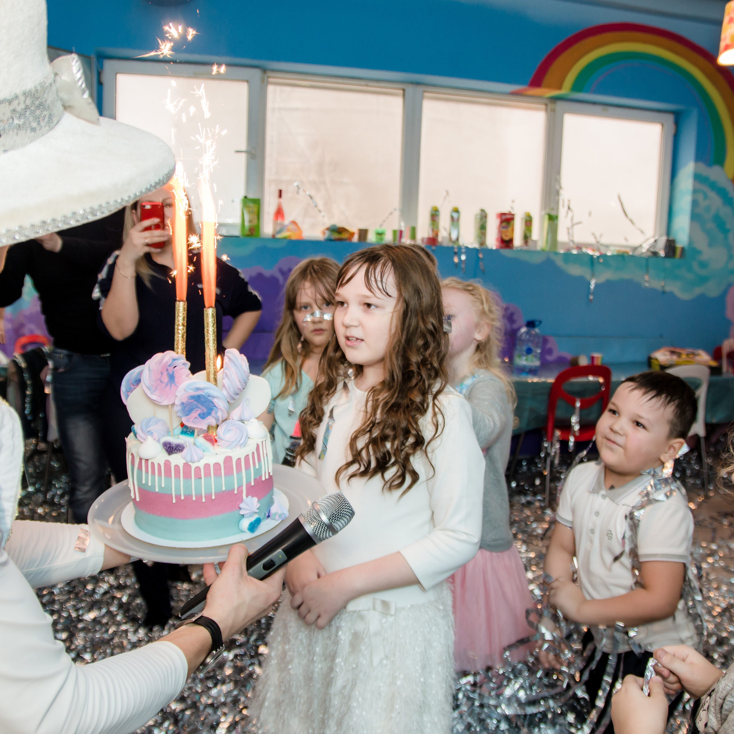 Бумажная дискотека