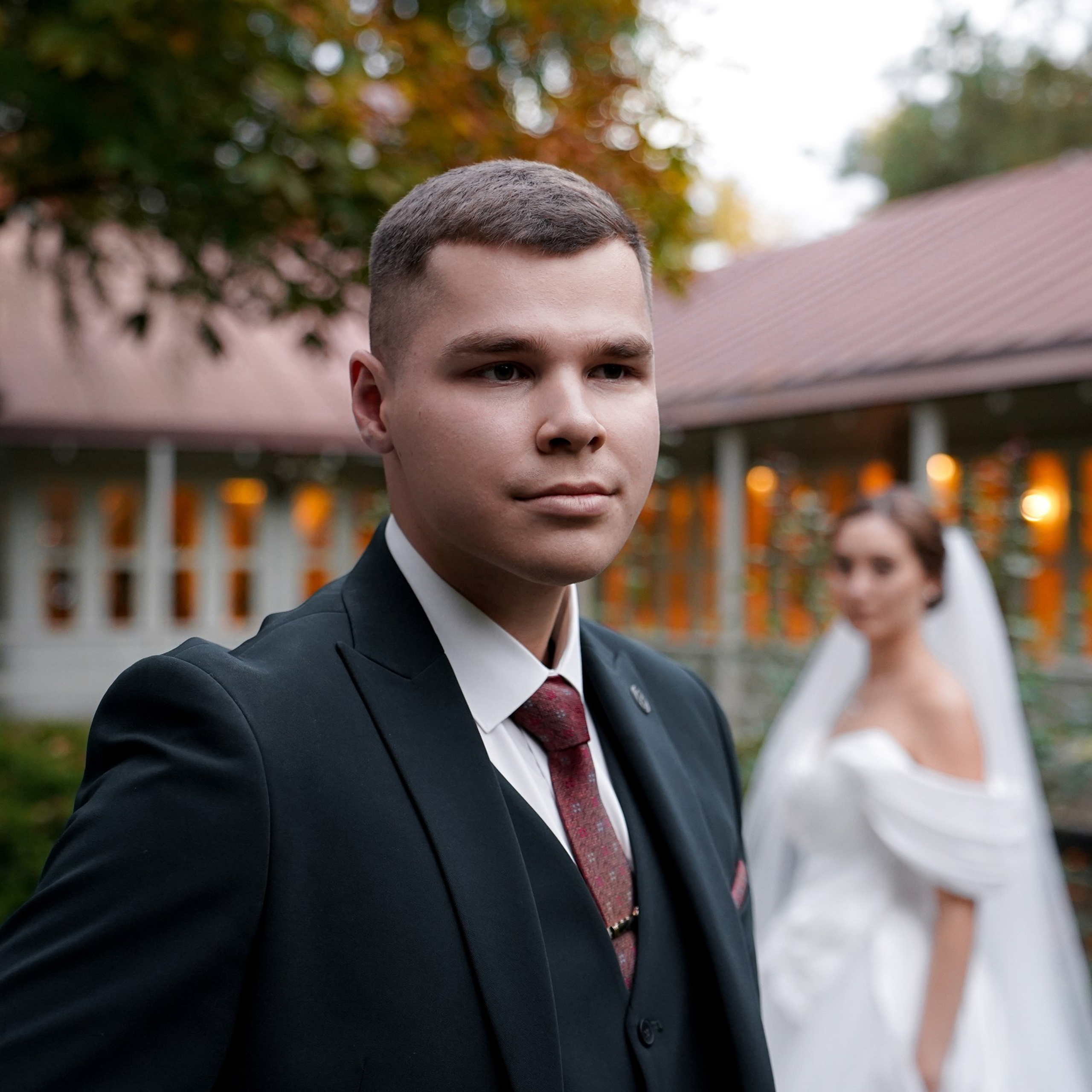 Свадебная экспресс-фотосессия на территории ресторана «Атаманская усадьба» в Ростове-на-Дону. Дмитрий и Арина 💫