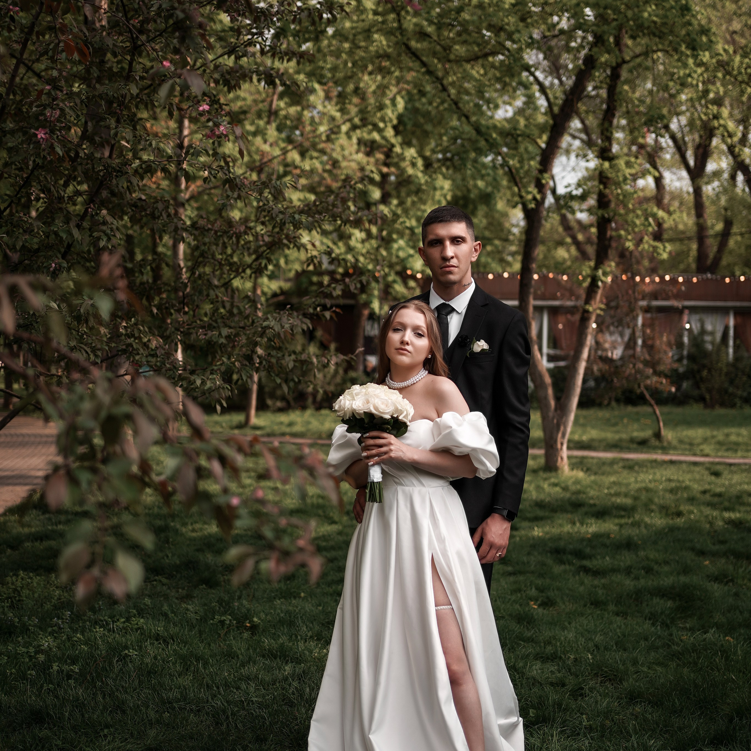 Свадебная прогулка Жанны и Рамиса в парке имени Октябрьской революции