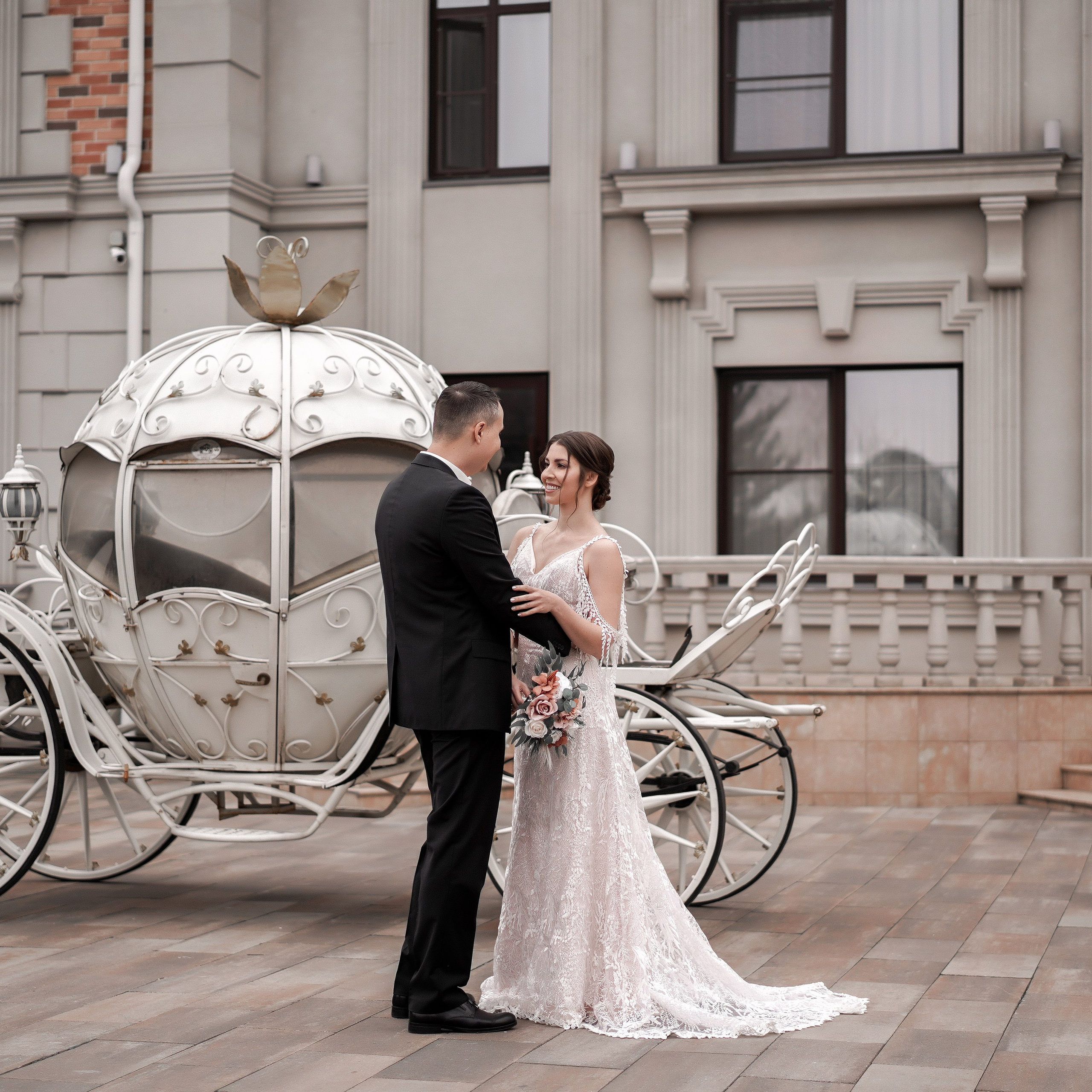 Свадебная фотосессия в Графском парке. Ростов-на-Дону