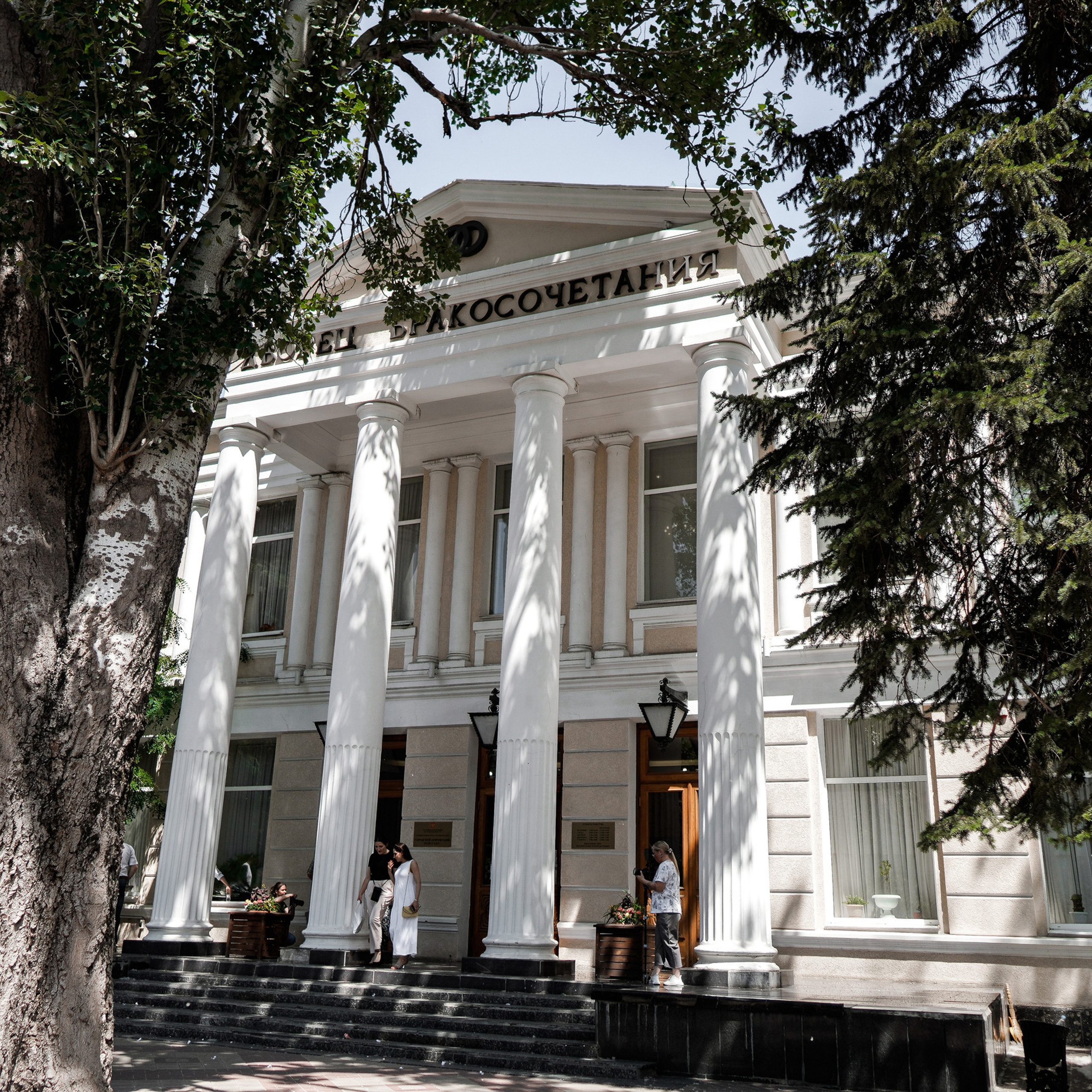 Отзывы о свадебном фотографе и видеографе в Ростове-на-Дону. Максим и Наталья Лебедевы. Свадебный фотограф и видеограф в Ростове-на-Дону. Максим и Наталья Лебедевы