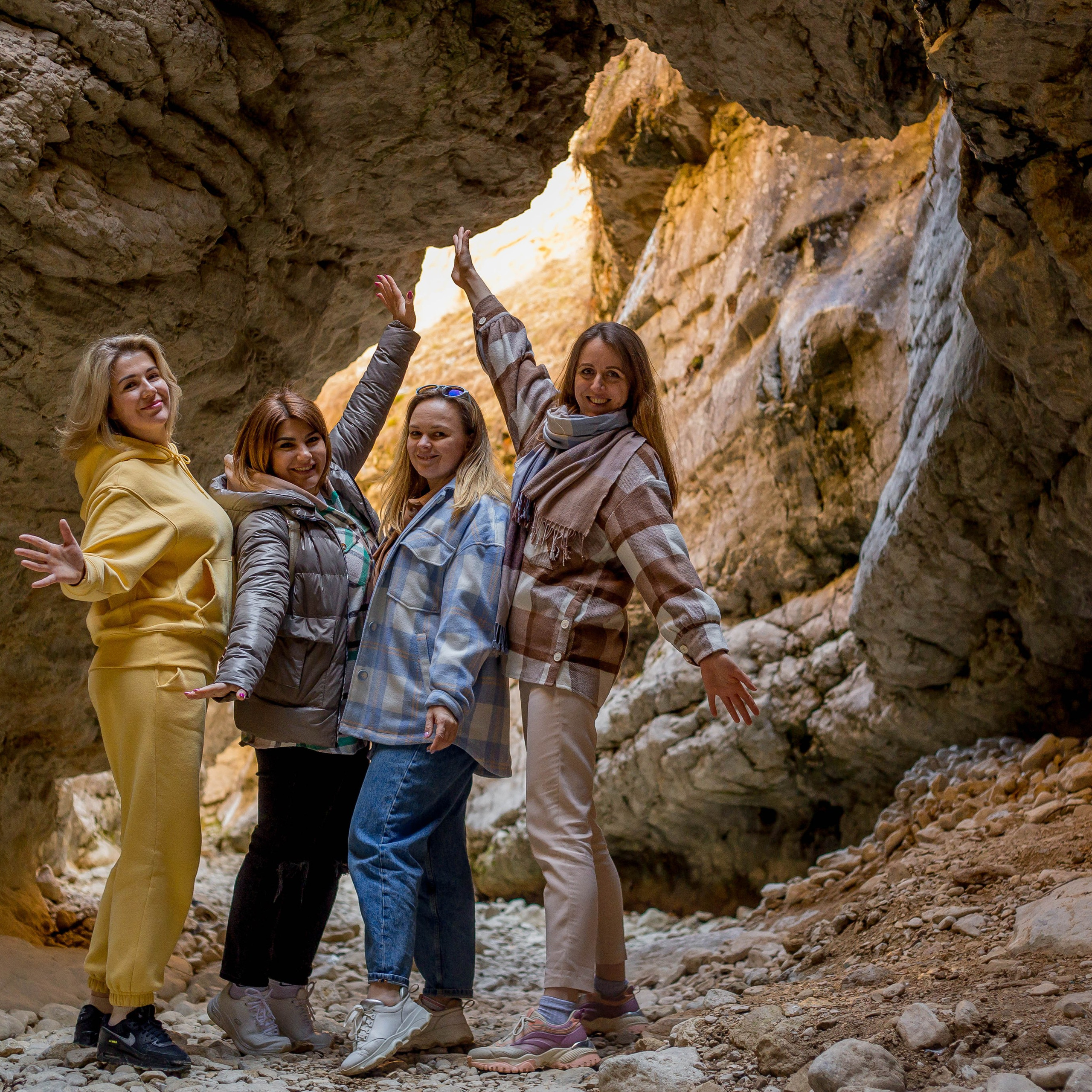 Женский тур в Грузию 8–11 мая 2026. Женский фотограф в Москве Екатерина Борисова Туры для женщин