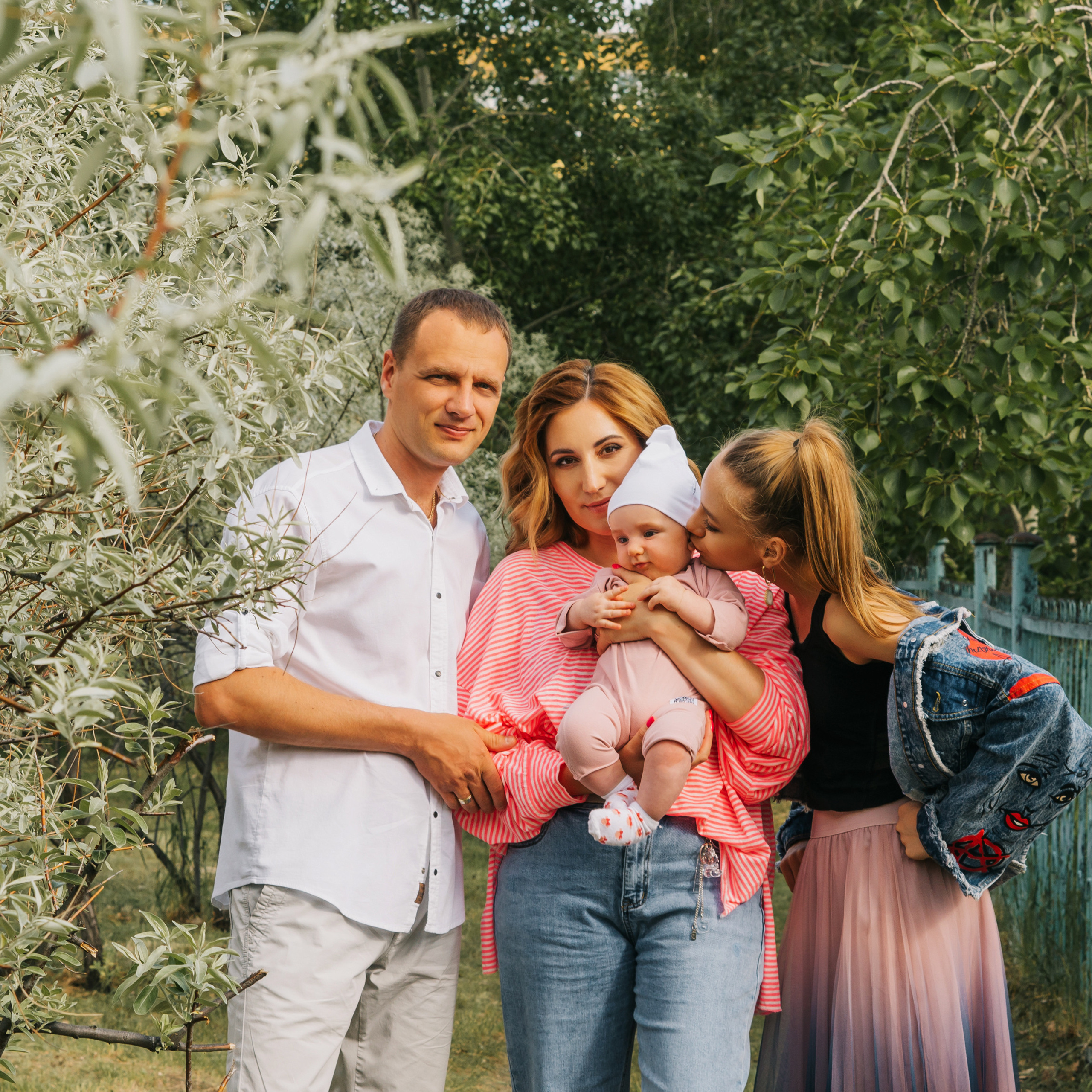 Семья Фоменко лето