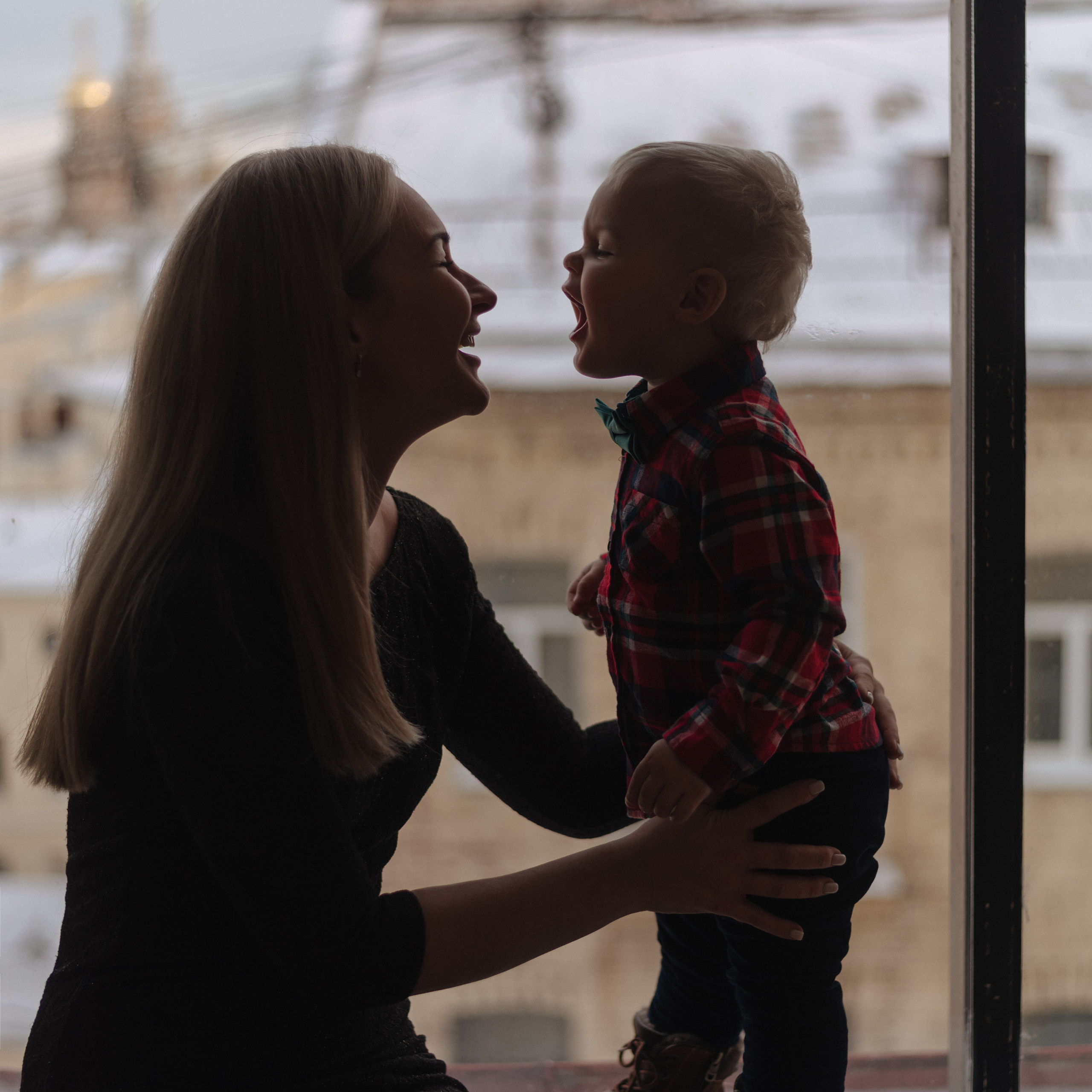 Марина и Тема