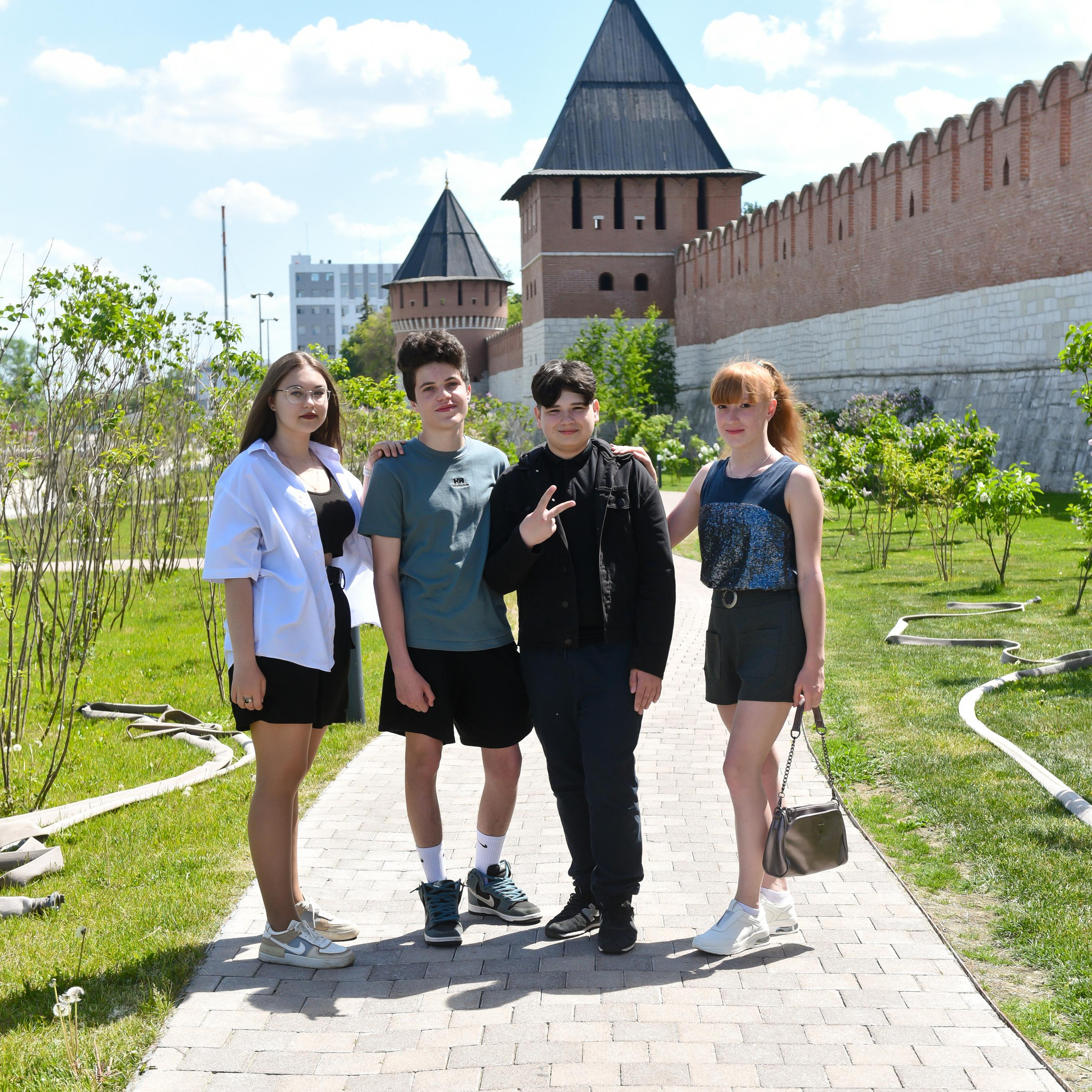 Отзывы о фотографе Губанова Елена. Выпускные альбомы в Туле, школьный фотограф Тула