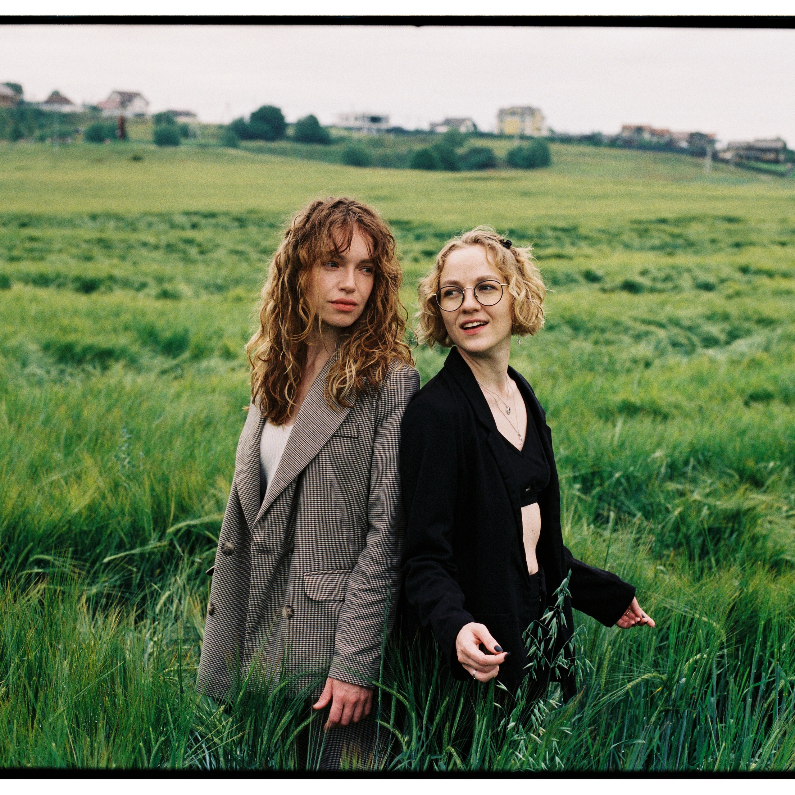 Софа и Настя