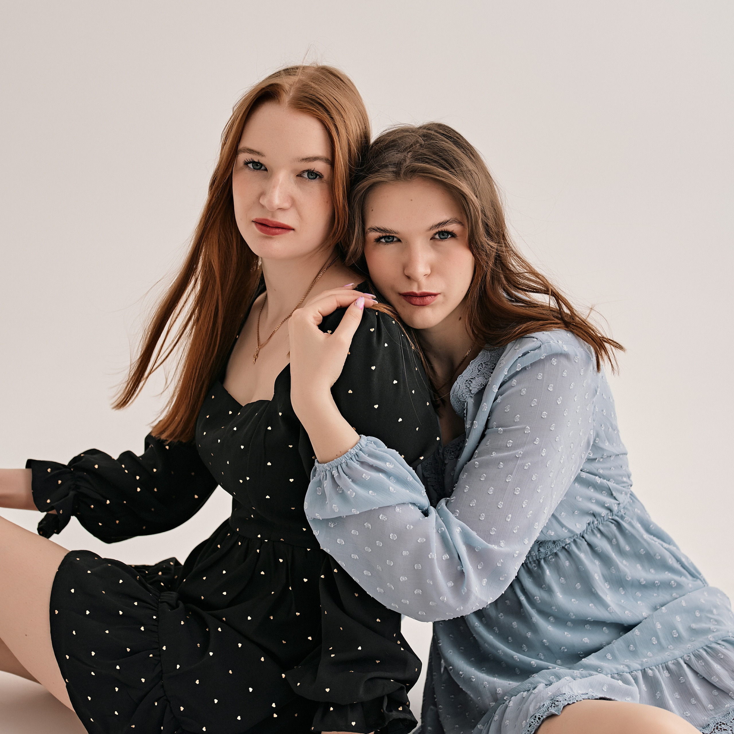 Яна и Алина