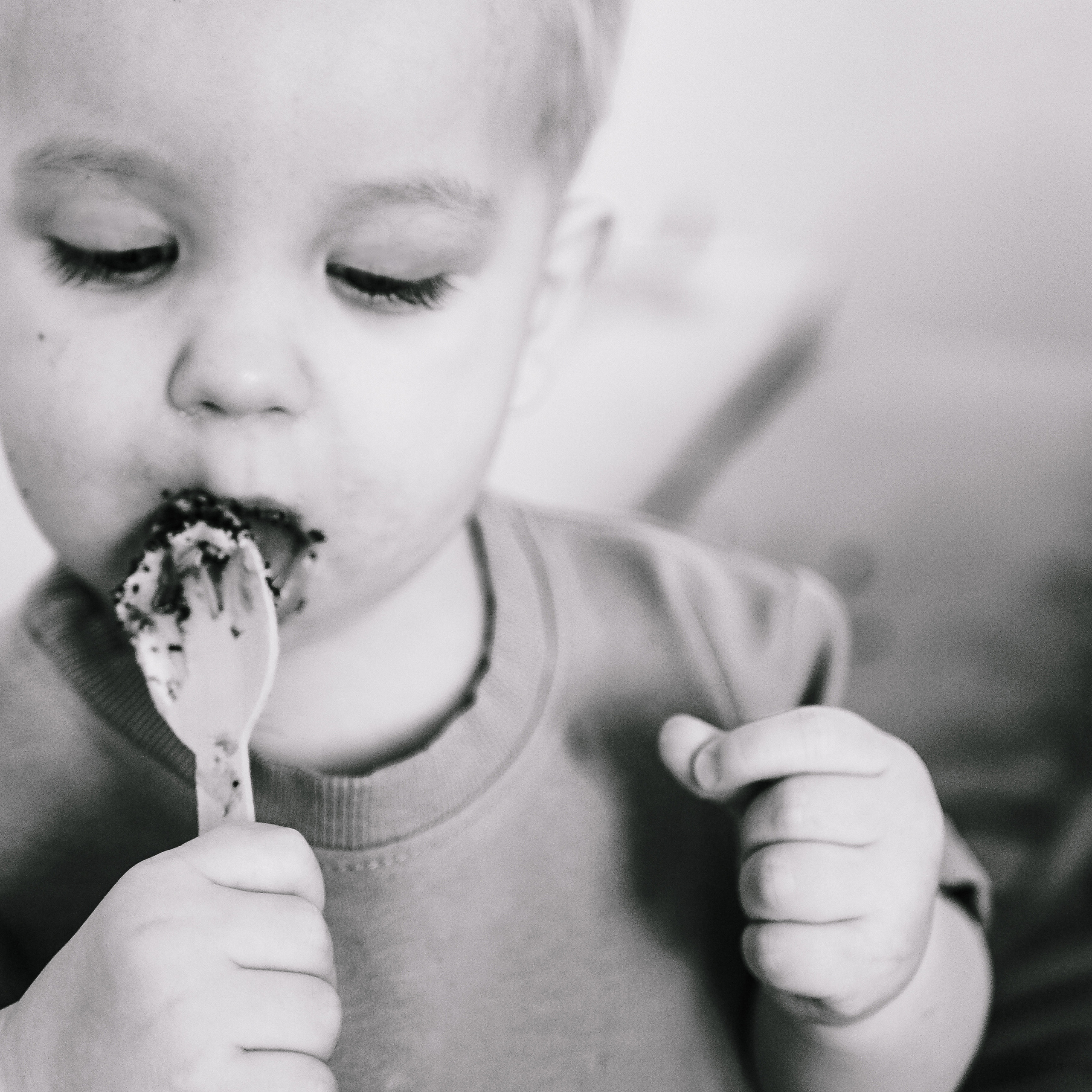 Леону 1 годик