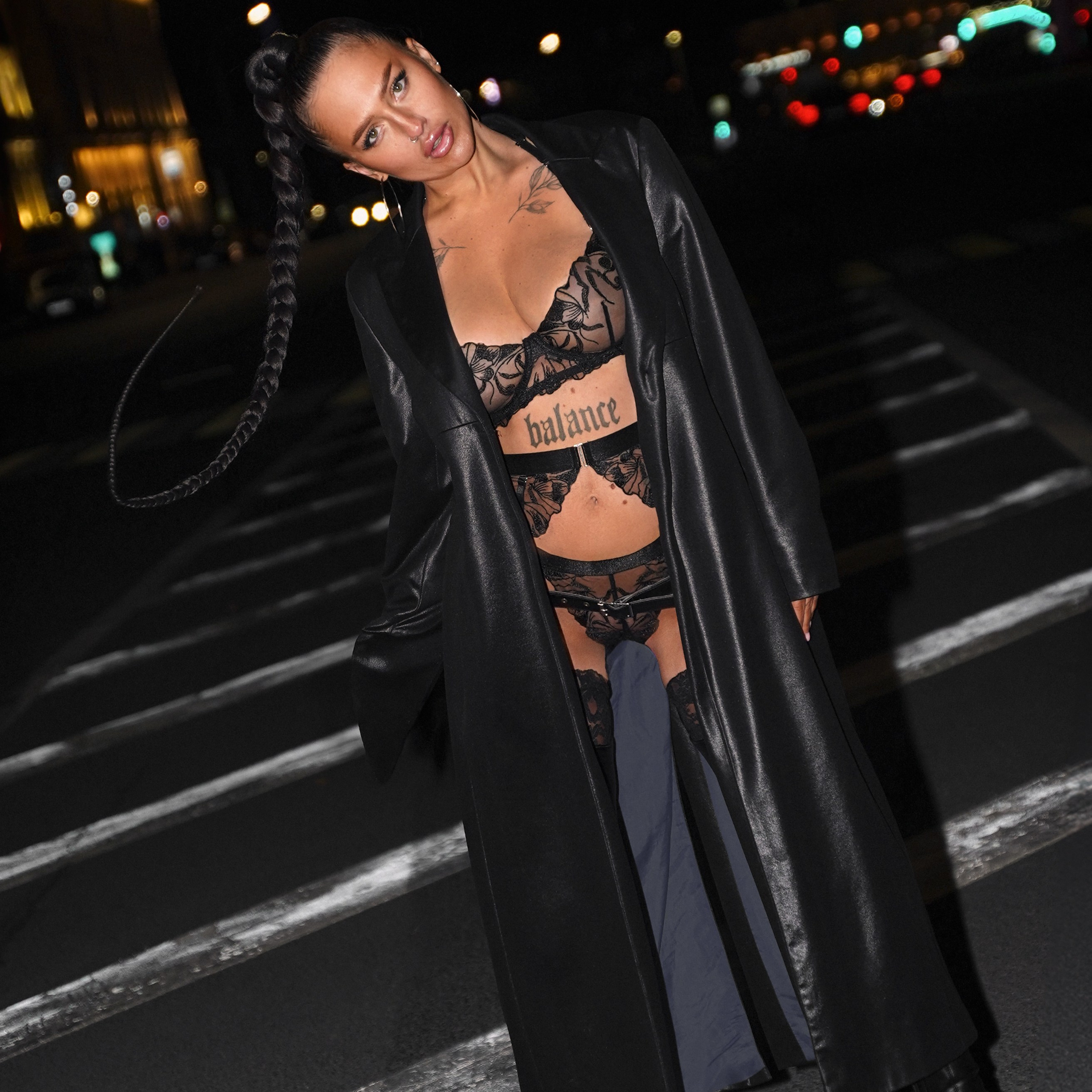 Вика пл. Минина