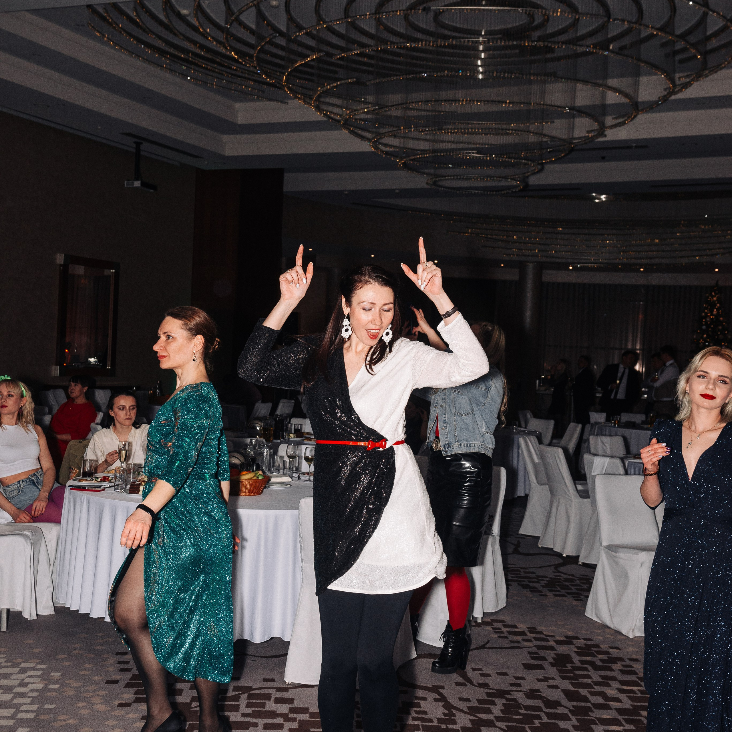 Корпоратив Ренессанс отель. Фотограф в Минске