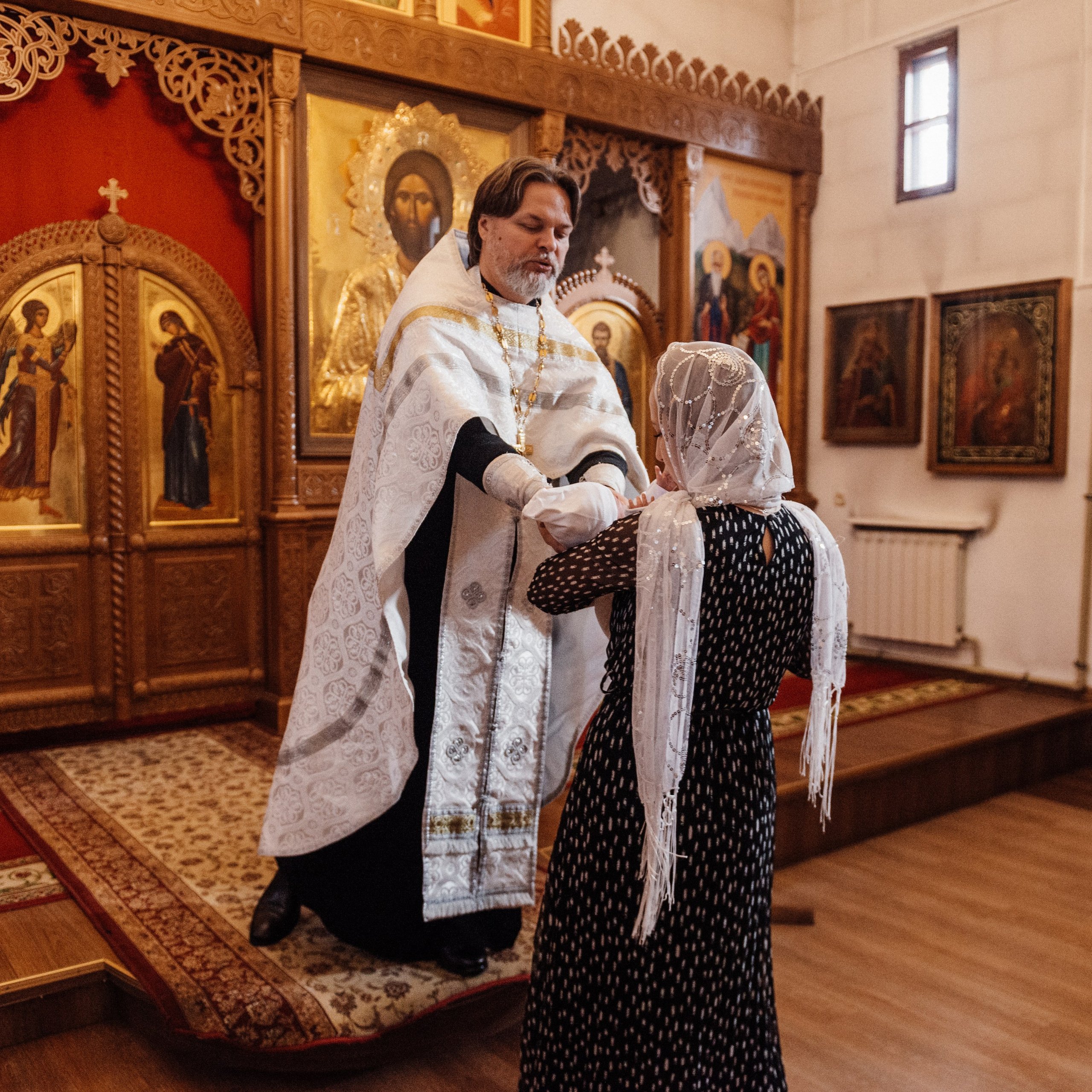 Храм Пресвятой Богородицы, крещение Алены. Фотограф в Минске