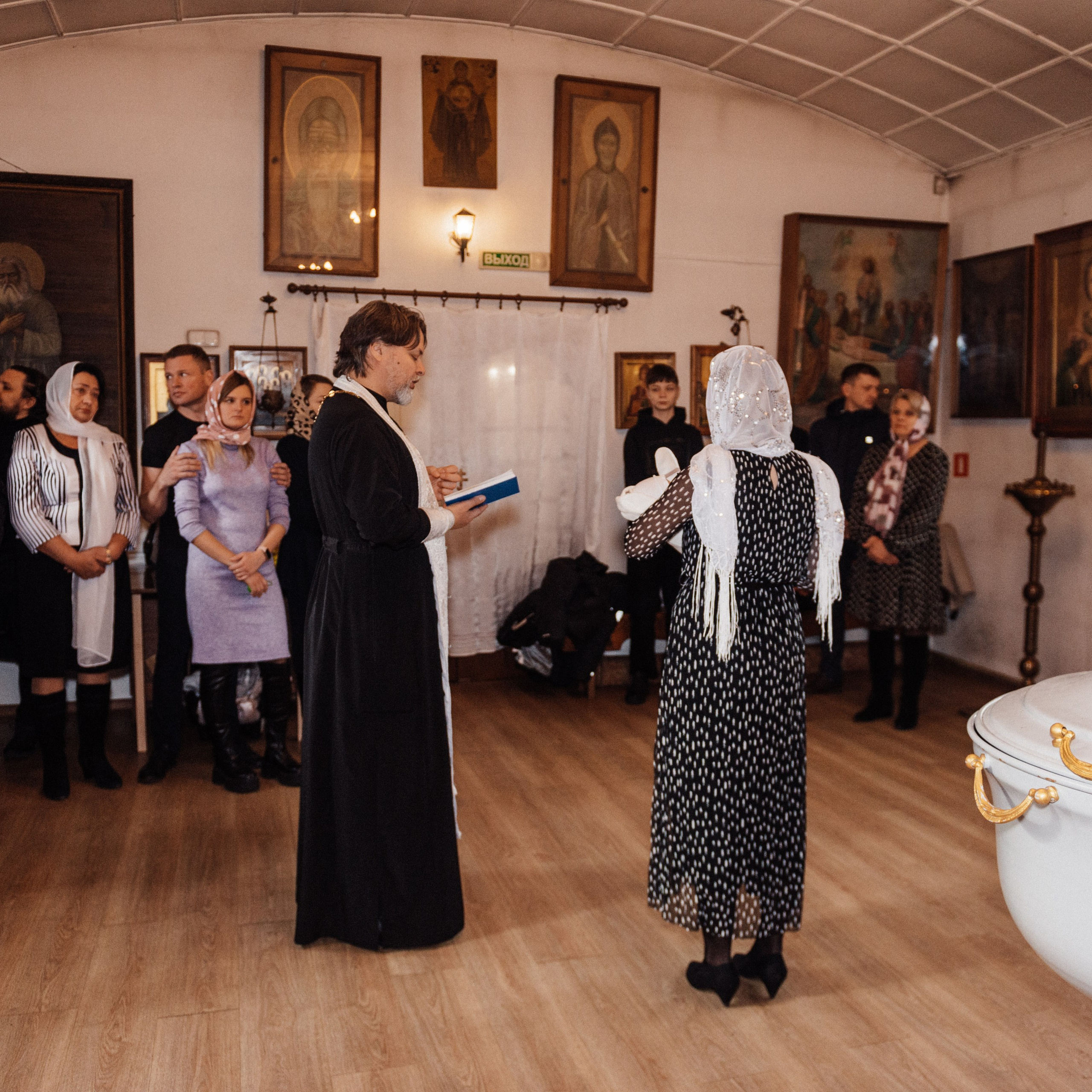 Храм Пресвятой Богородицы, крещение Алены. Фотограф в Минске