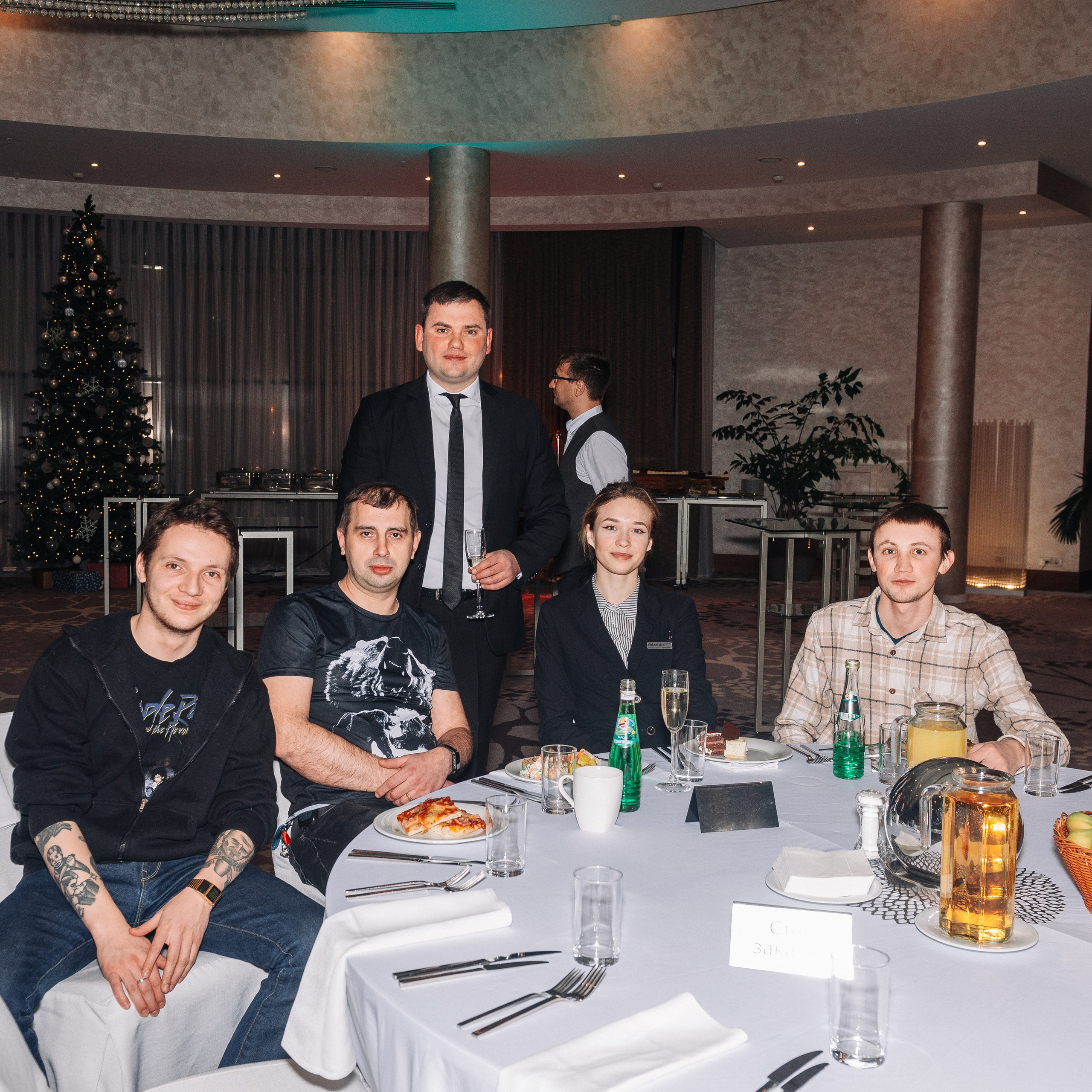 Корпоратив Ренессанс отель. Фотограф в Минске