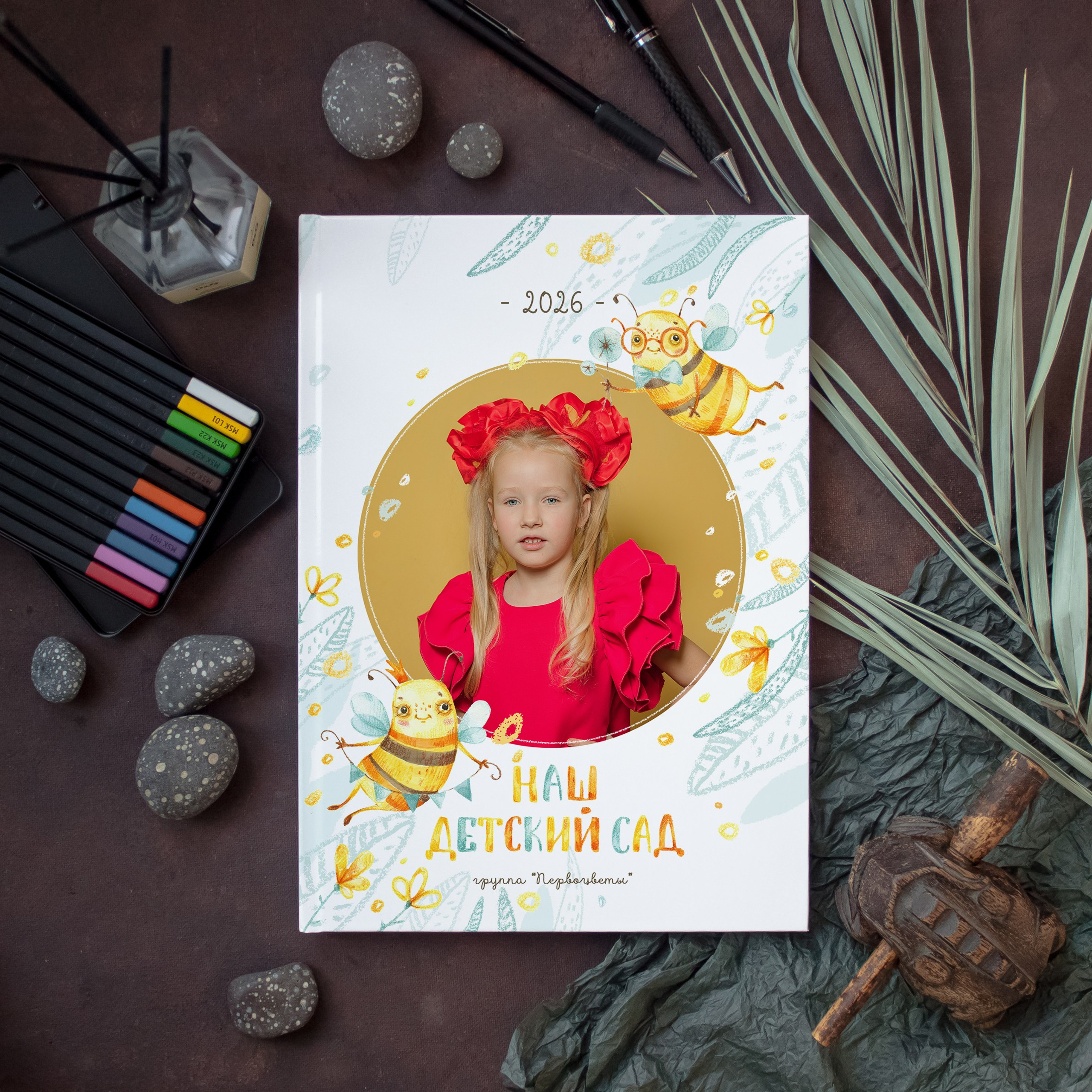 Выпускной альбом: ПЛАНШЕТ «ПЧЕЛКИ». Фотограф Лилия Ремизова, Рязань