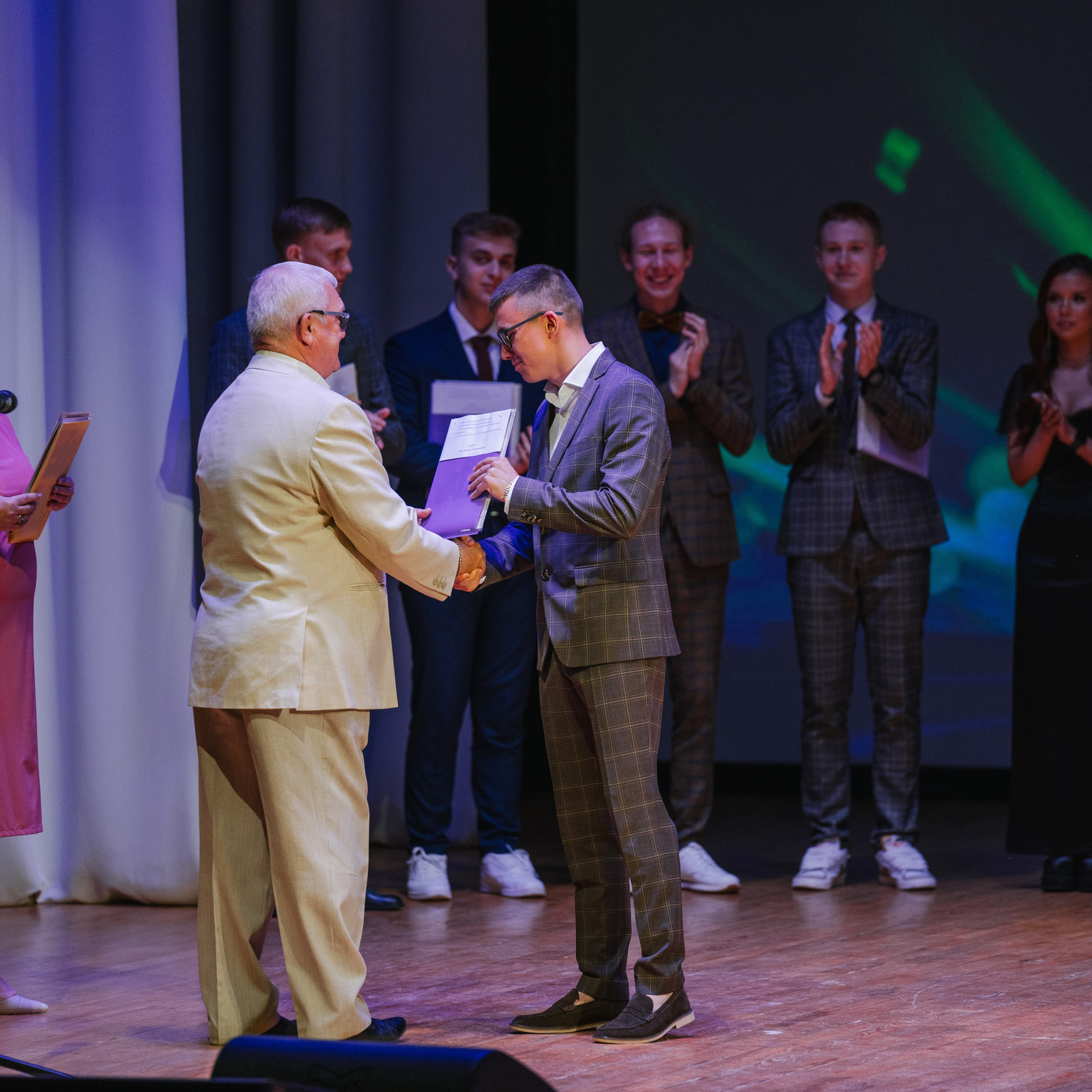 Отзывы. Коммерческий фотограф в Москве и Владимире Андрей Николаев