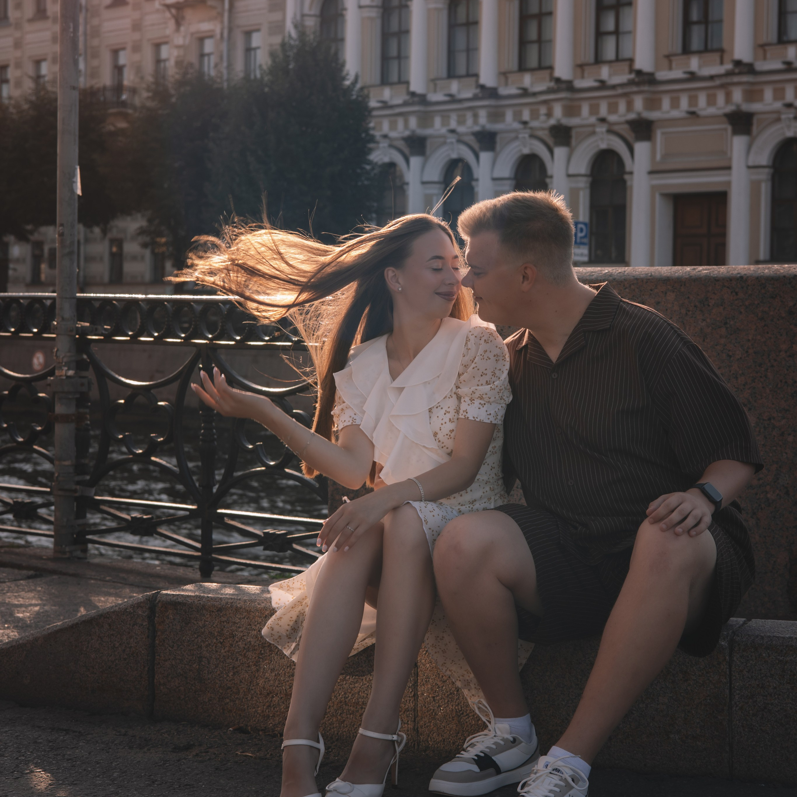 Регина. Семейный фотограф в Санкт-Петербурге. Запечатление мгновений и ярких воспоминаний в Вашей жизни