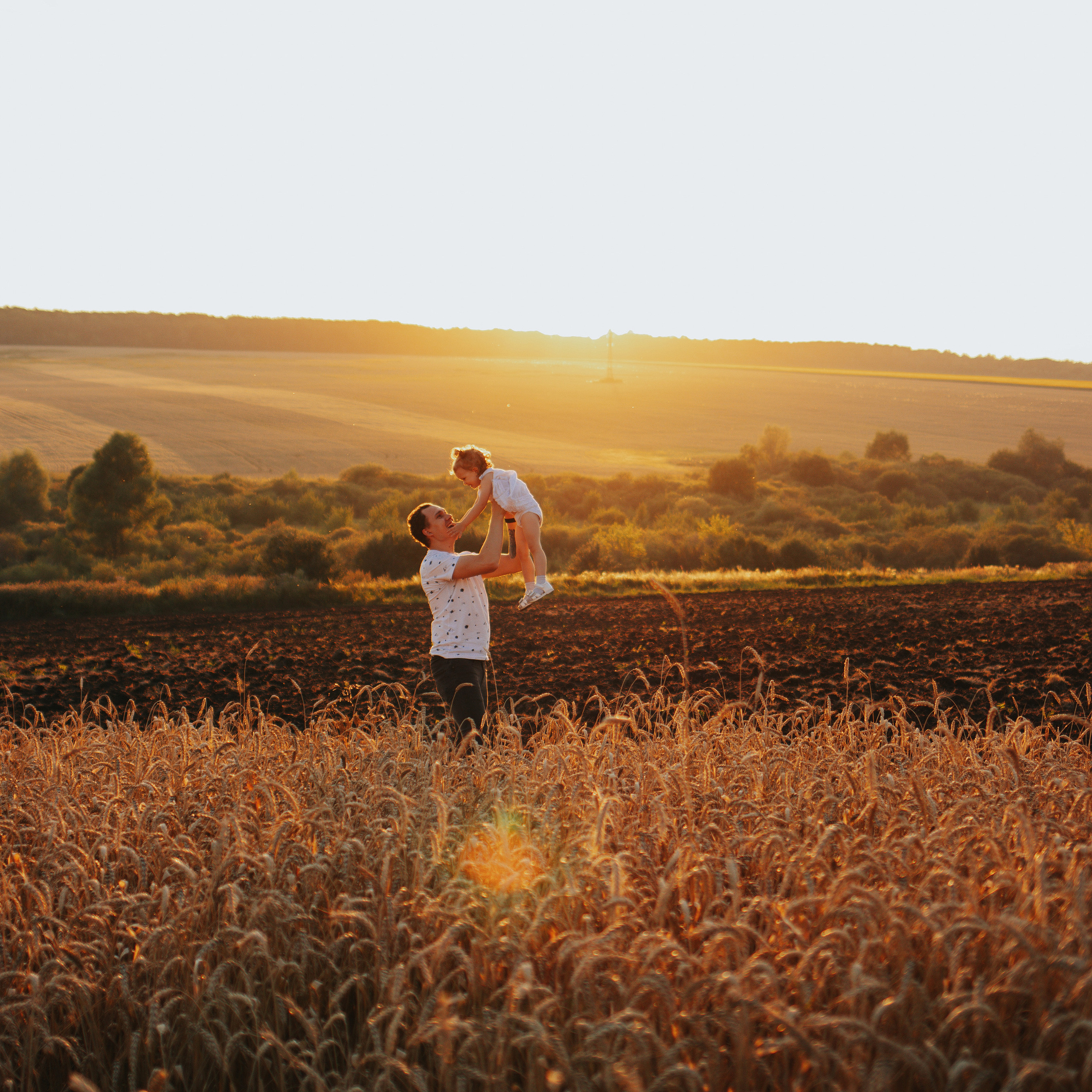 Летняя история на закате