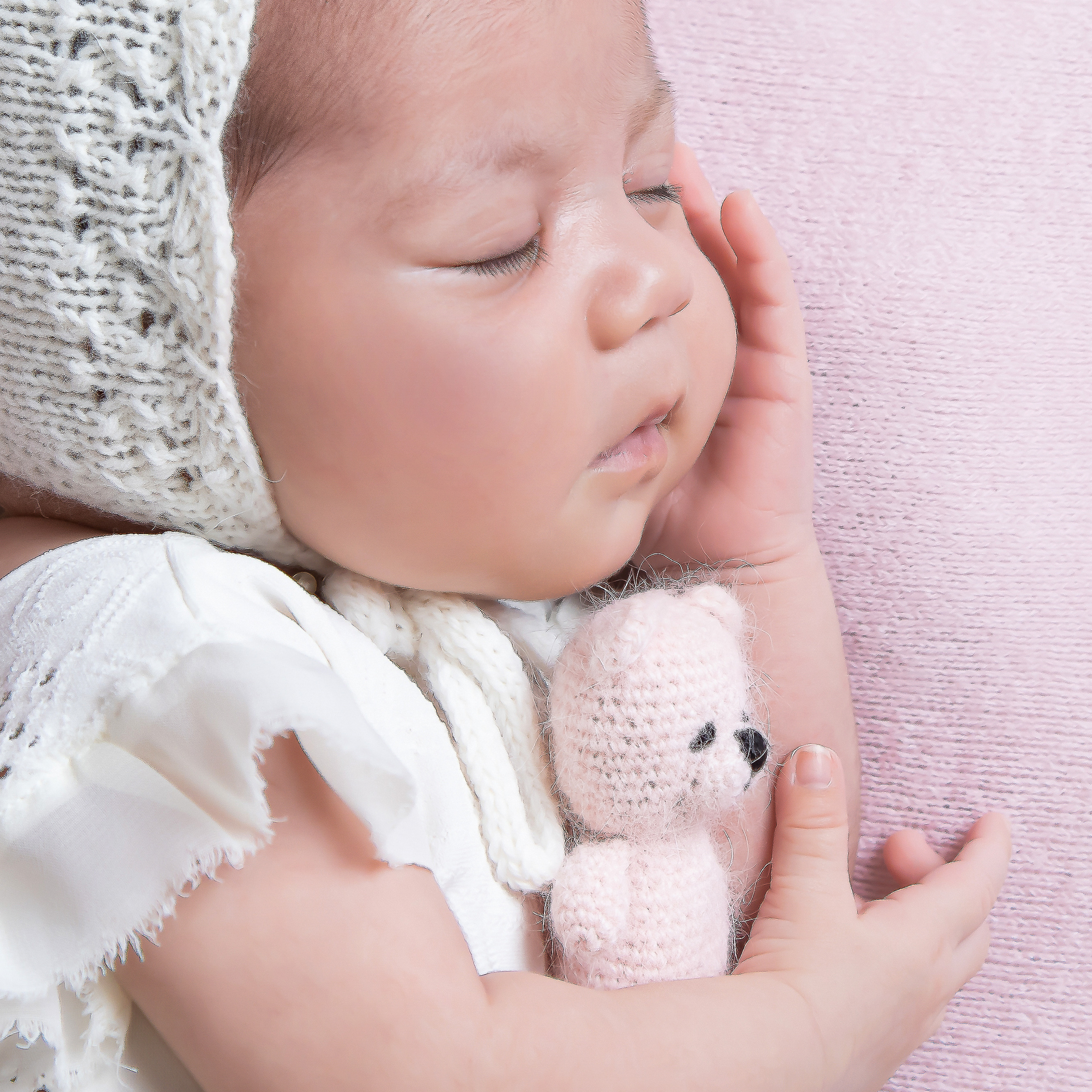 Амира 2 недели