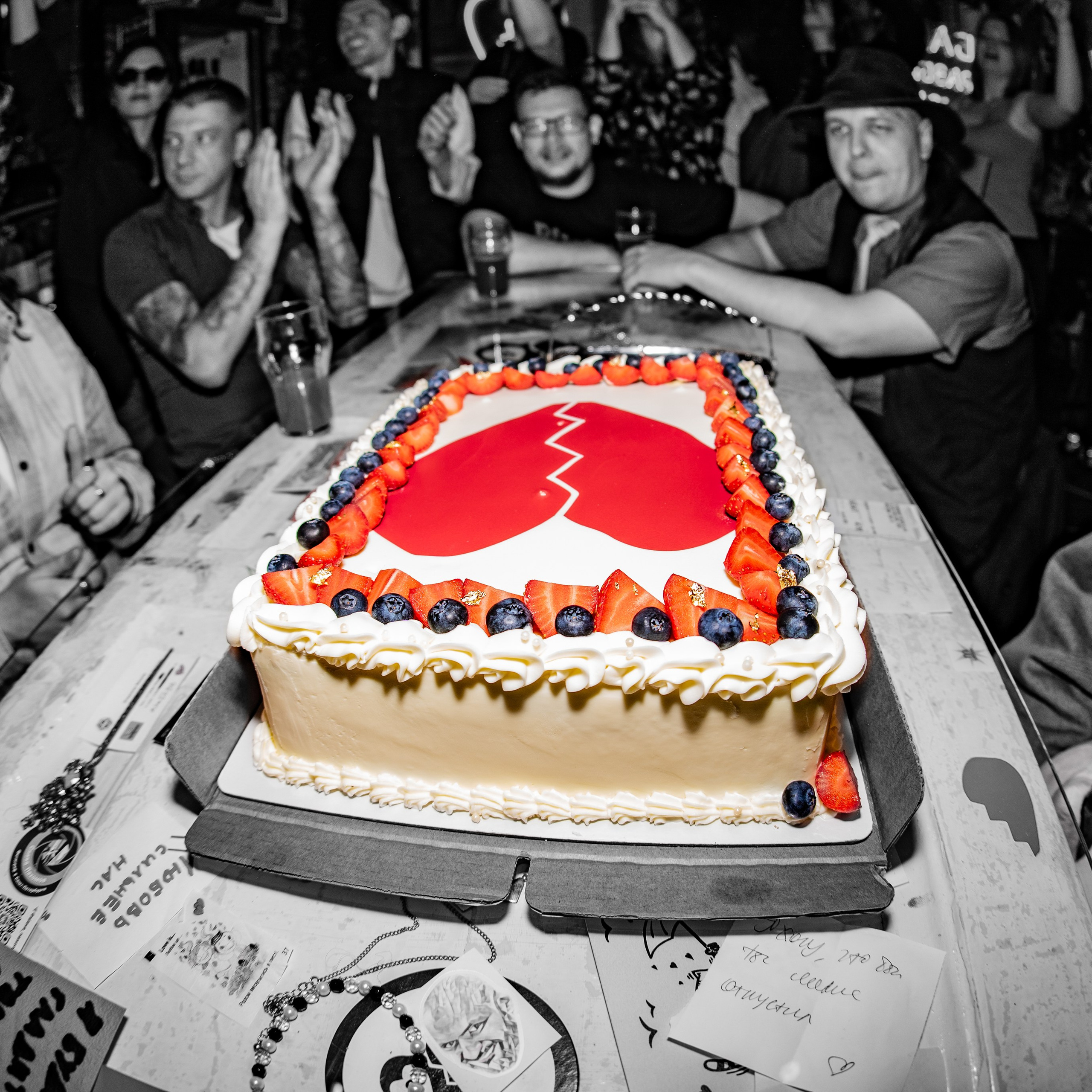 День рождения Бара разбитых сердец