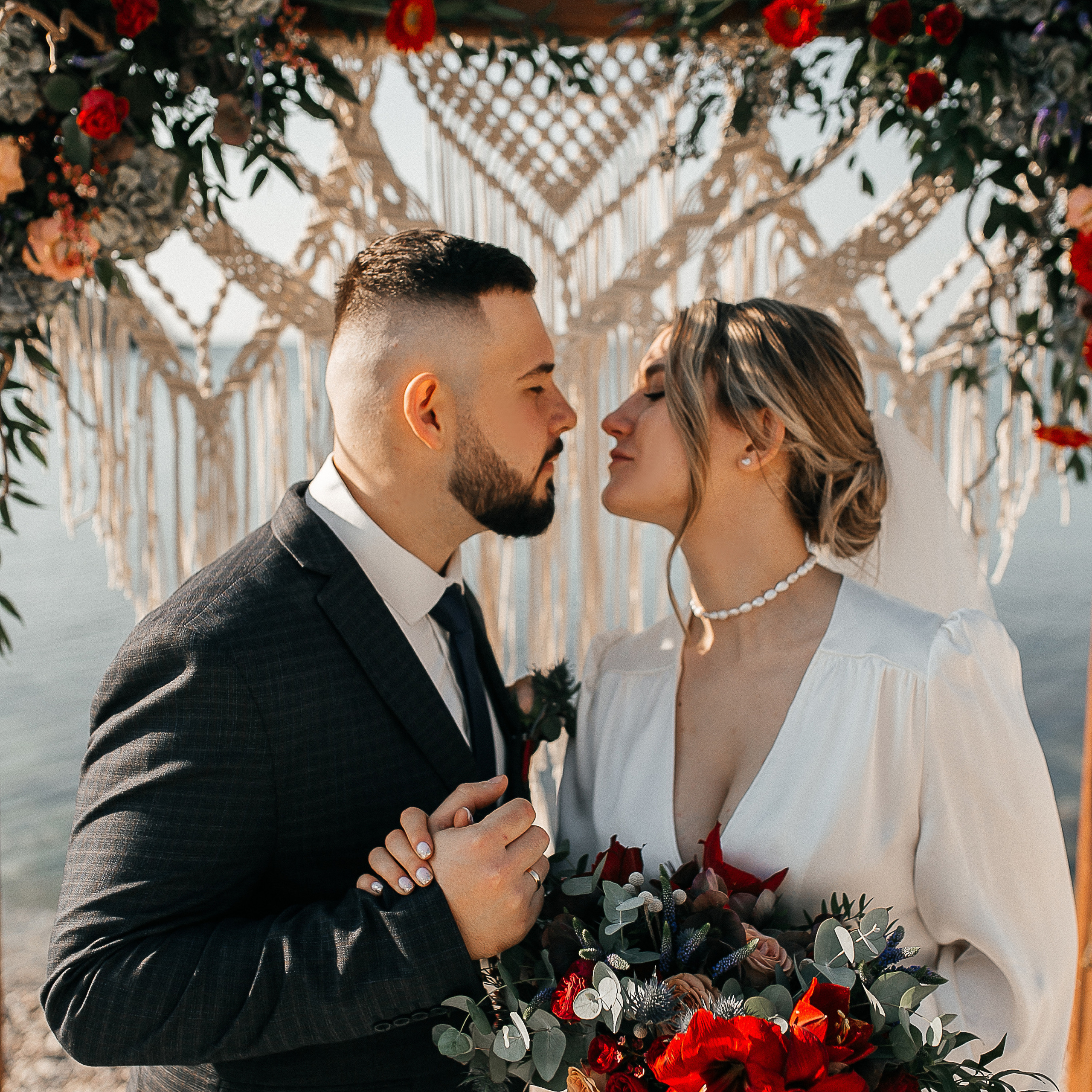 Кирилл и Вероника. Главная