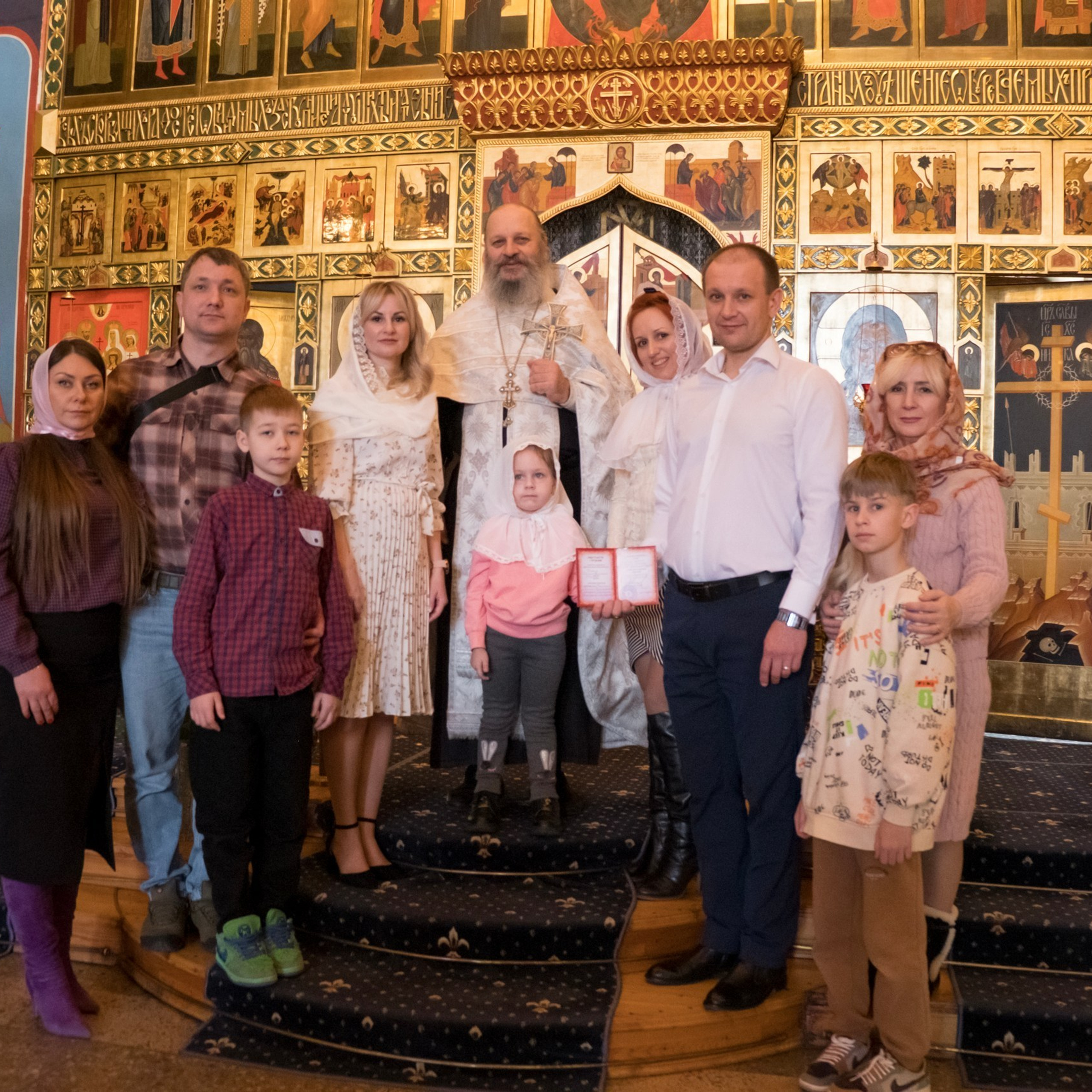 Подарочный сертификат на фотосессию в Краснодаре для беременных «Буду мамой» от фотостудии «FOTOGEN». Интерьерная фотостудия FOTOGEN г. Краснодар