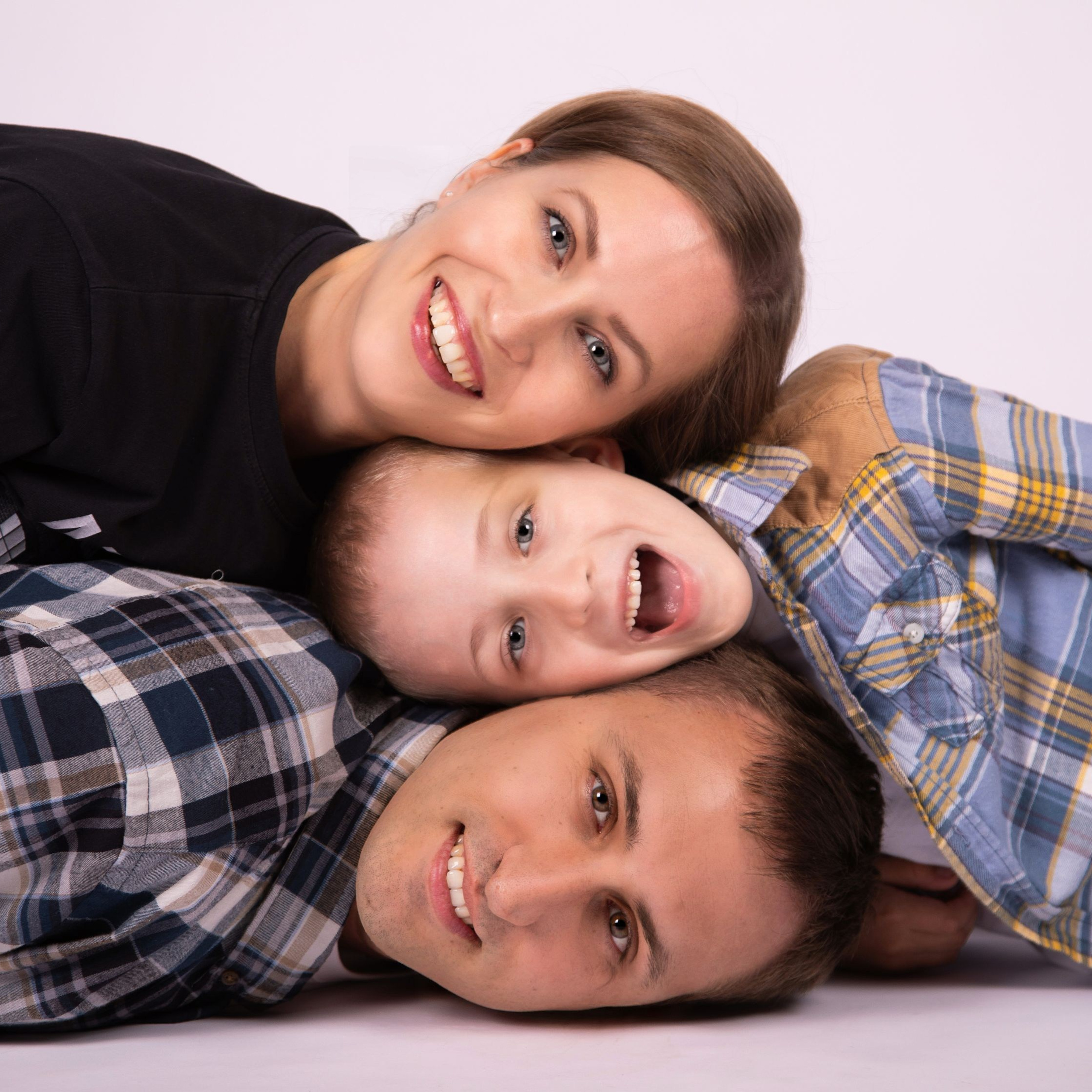 Мама, папа и малыш