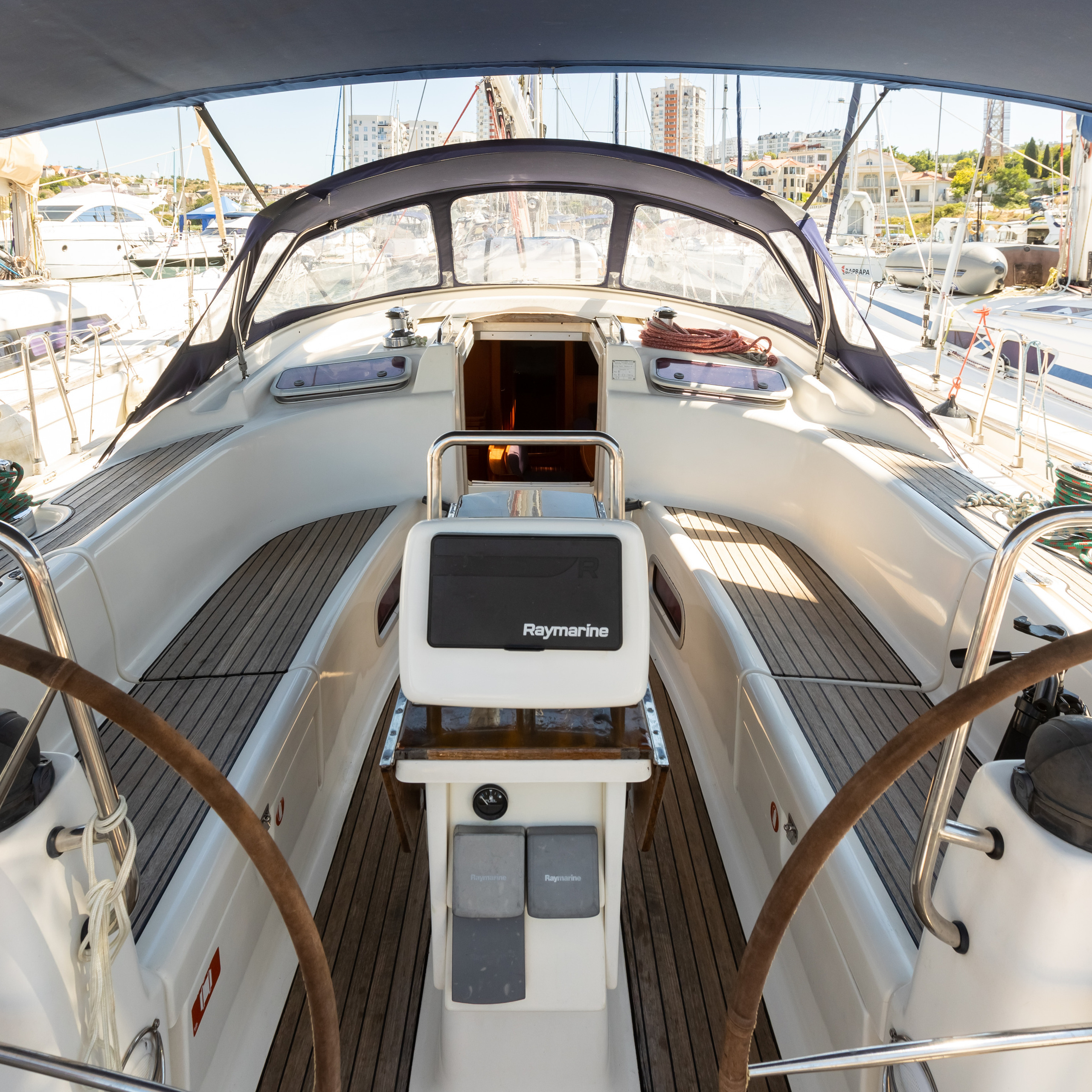 Свадьба Артёма и Юли в отеле Luciano Foros в Крыму. Свадебный фотограф, фотосъемка в Крыму, Севастополе, Симферополе, Ялте