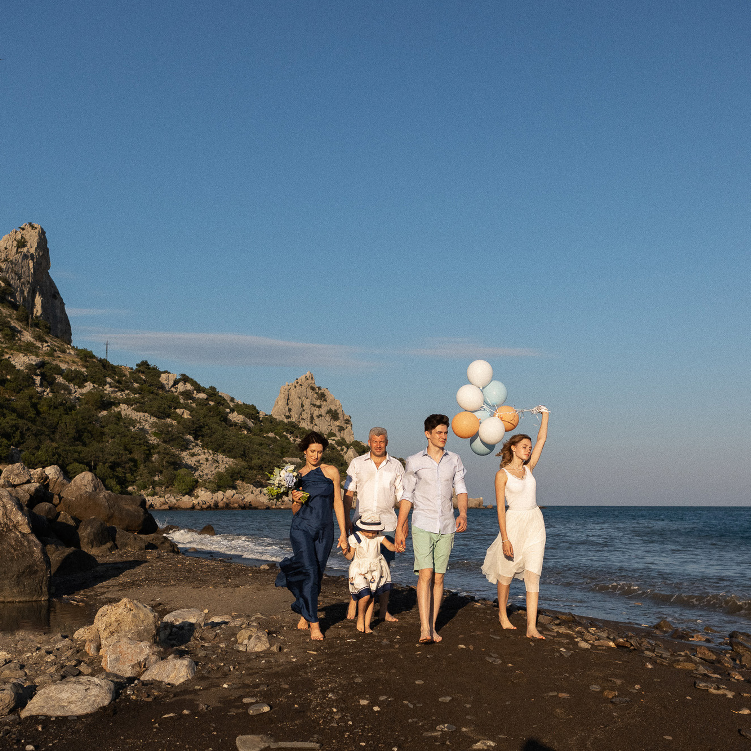 Артём и Мария - свадьба для двоих и выездная церемония. Свадебный фотограф, фотосъемка в Крыму, Севастополе, Симферополе, Ялте