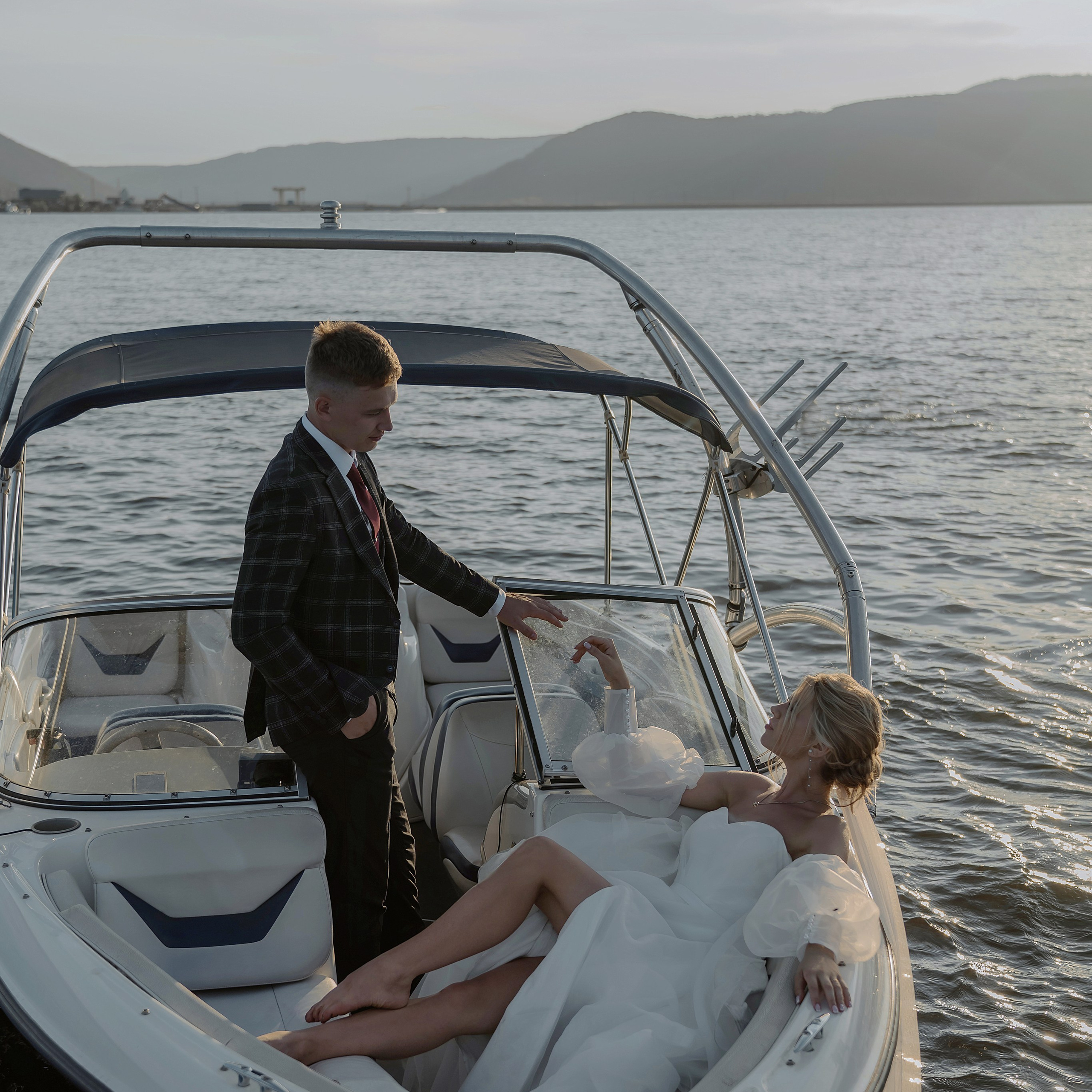 жаркий август