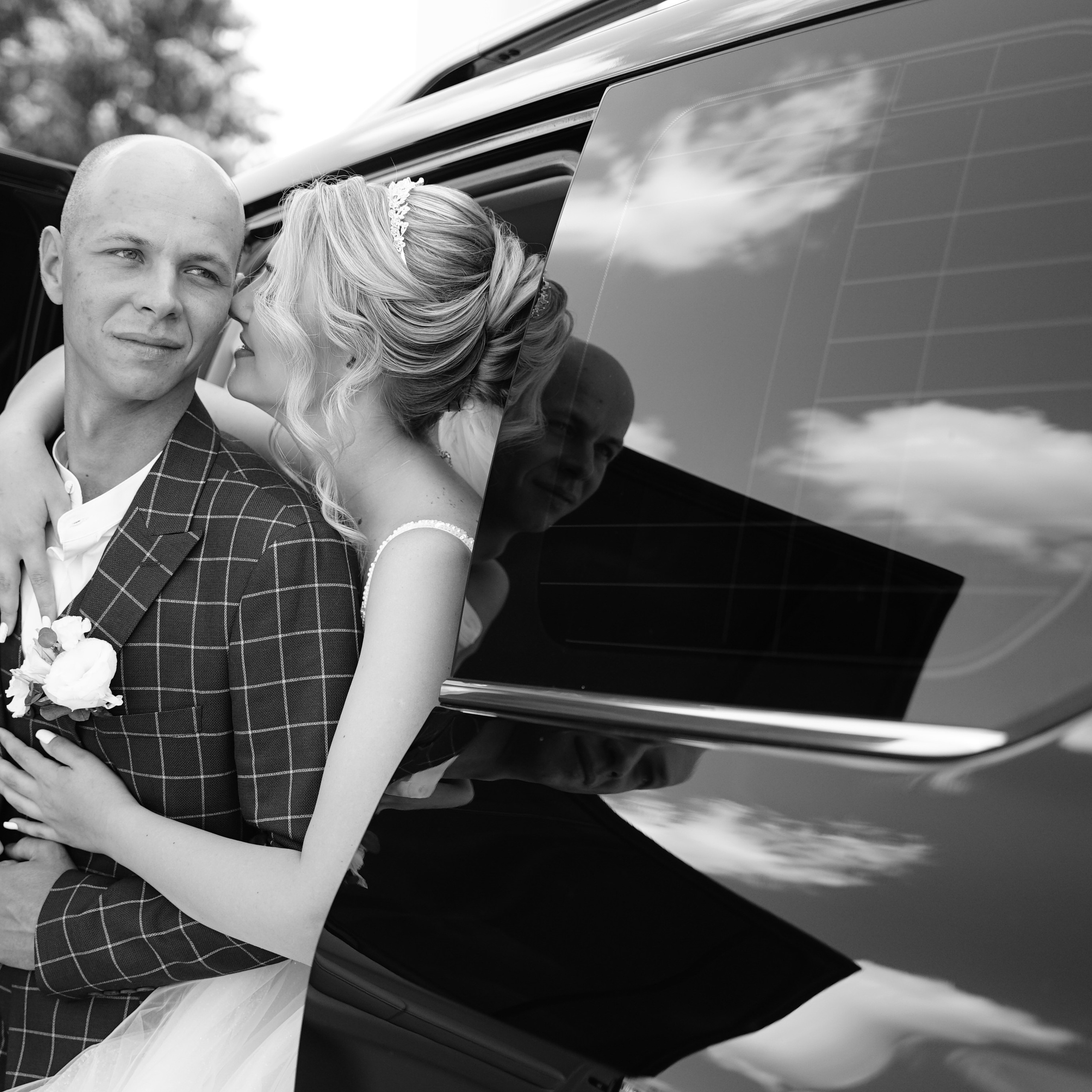 Дмитрий и Диана чб