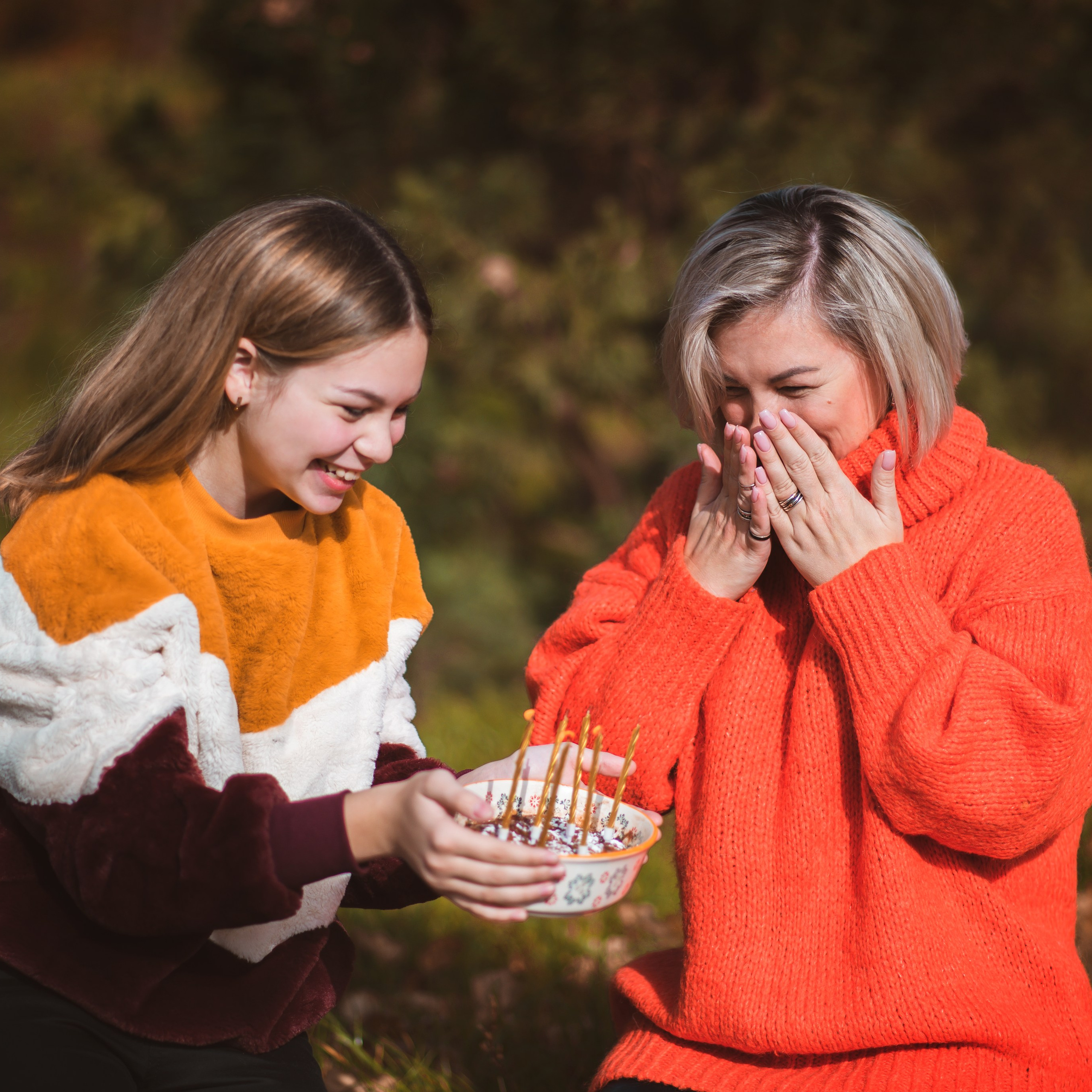 Вероника и Ирина. День рождения для мамы