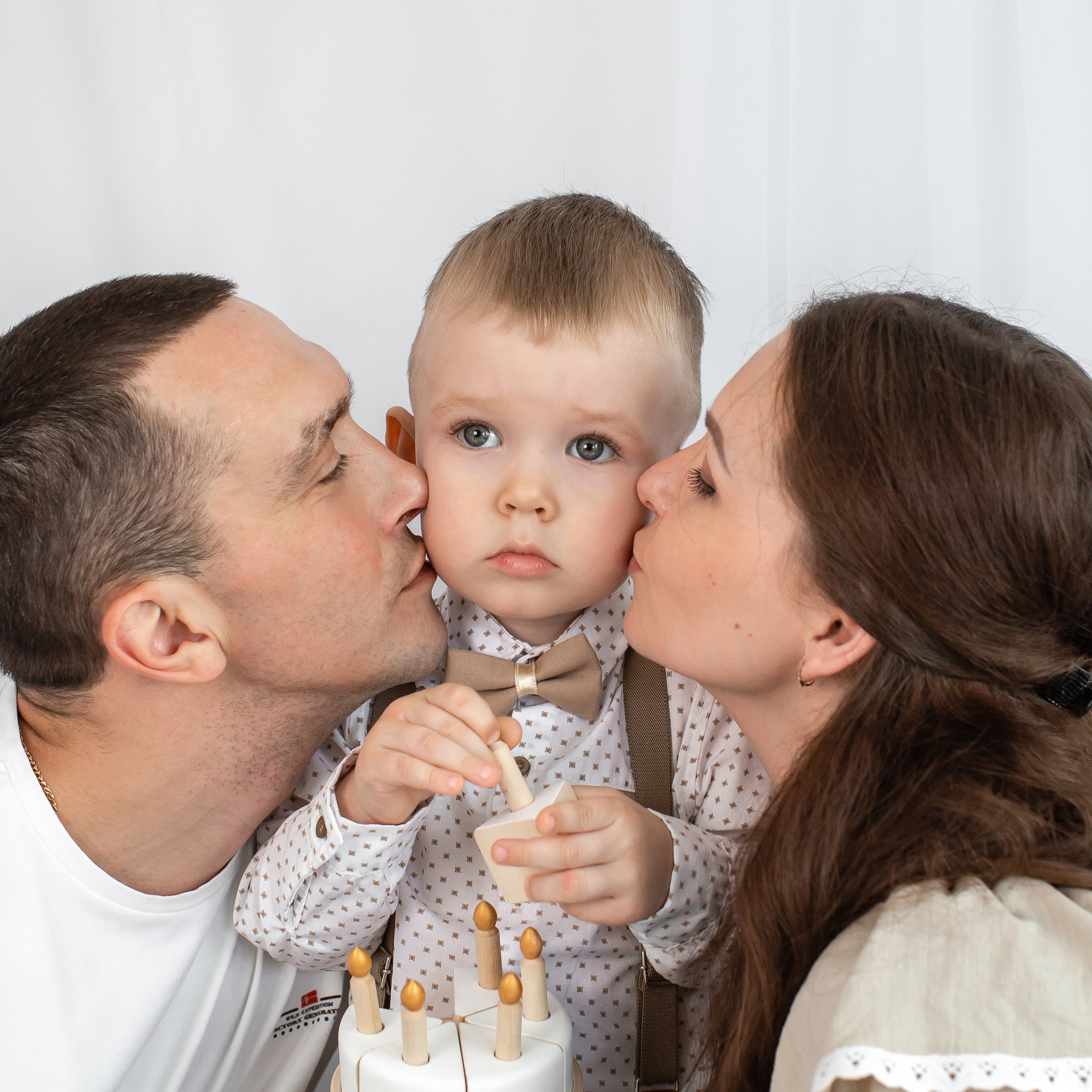 Отзывы. Детский семейный фотограф на первый годик город Новосибирск Дымова Светлана пакеты всё включено 1-3 года