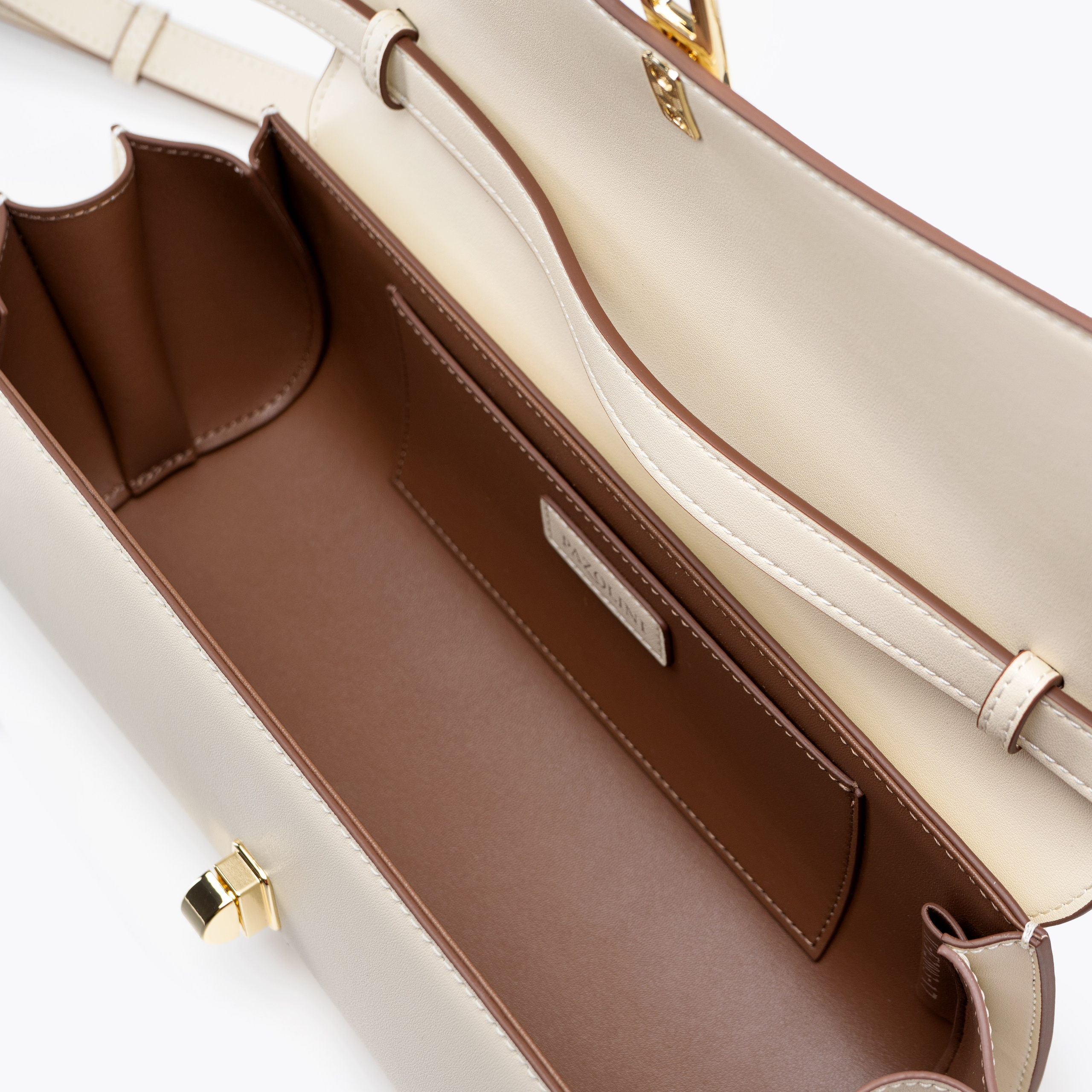 Фотосъемка обуви, сумок и аксессуаров в Обнинске – предметная съемка товаров. Предметный и фуд фотограф Обнинск Евгения Трушкова