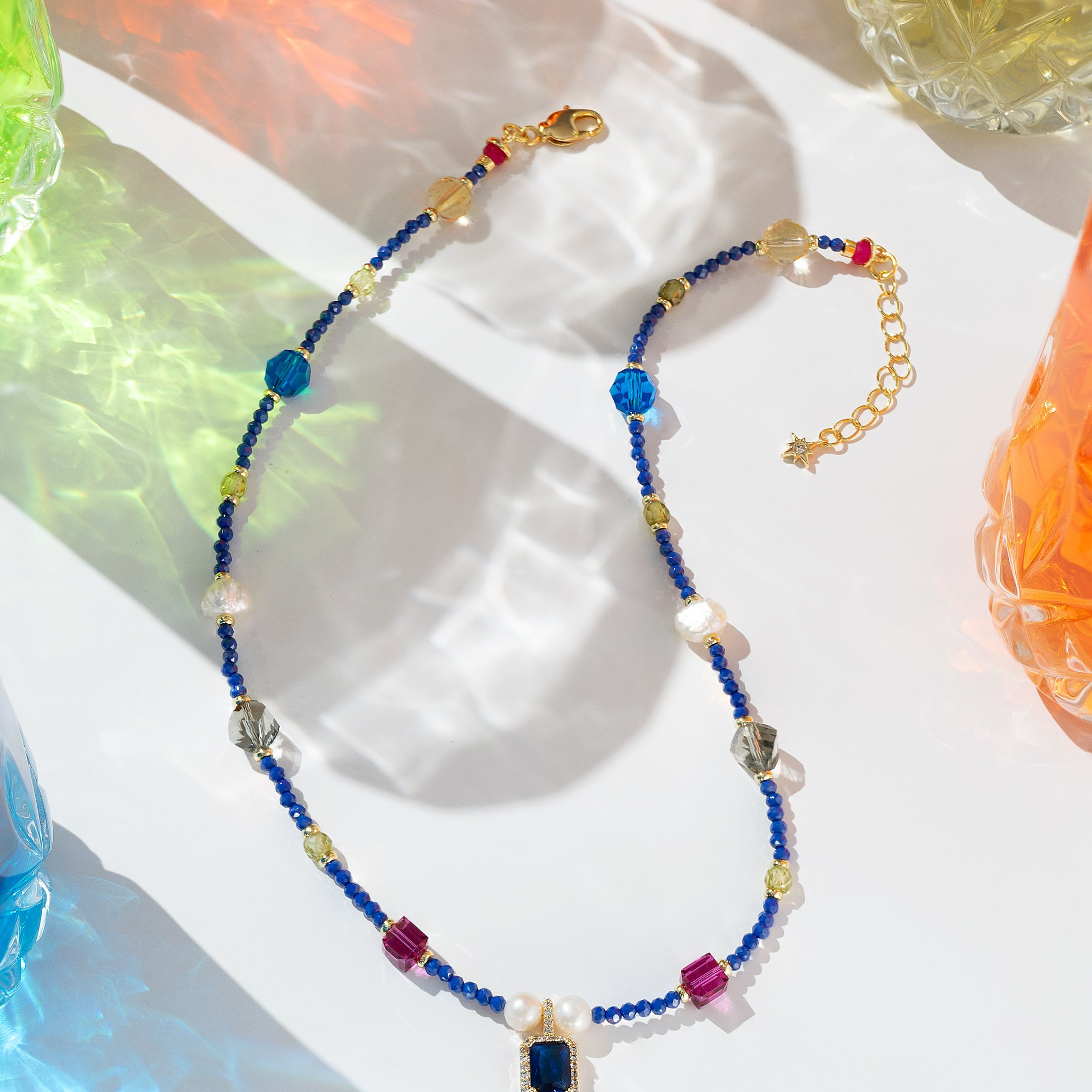 Предметная съемка украшений в Обнинске – фото для Wildberries и Ozon. Предметный и фуд фотограф Обнинск Евгения Трушкова