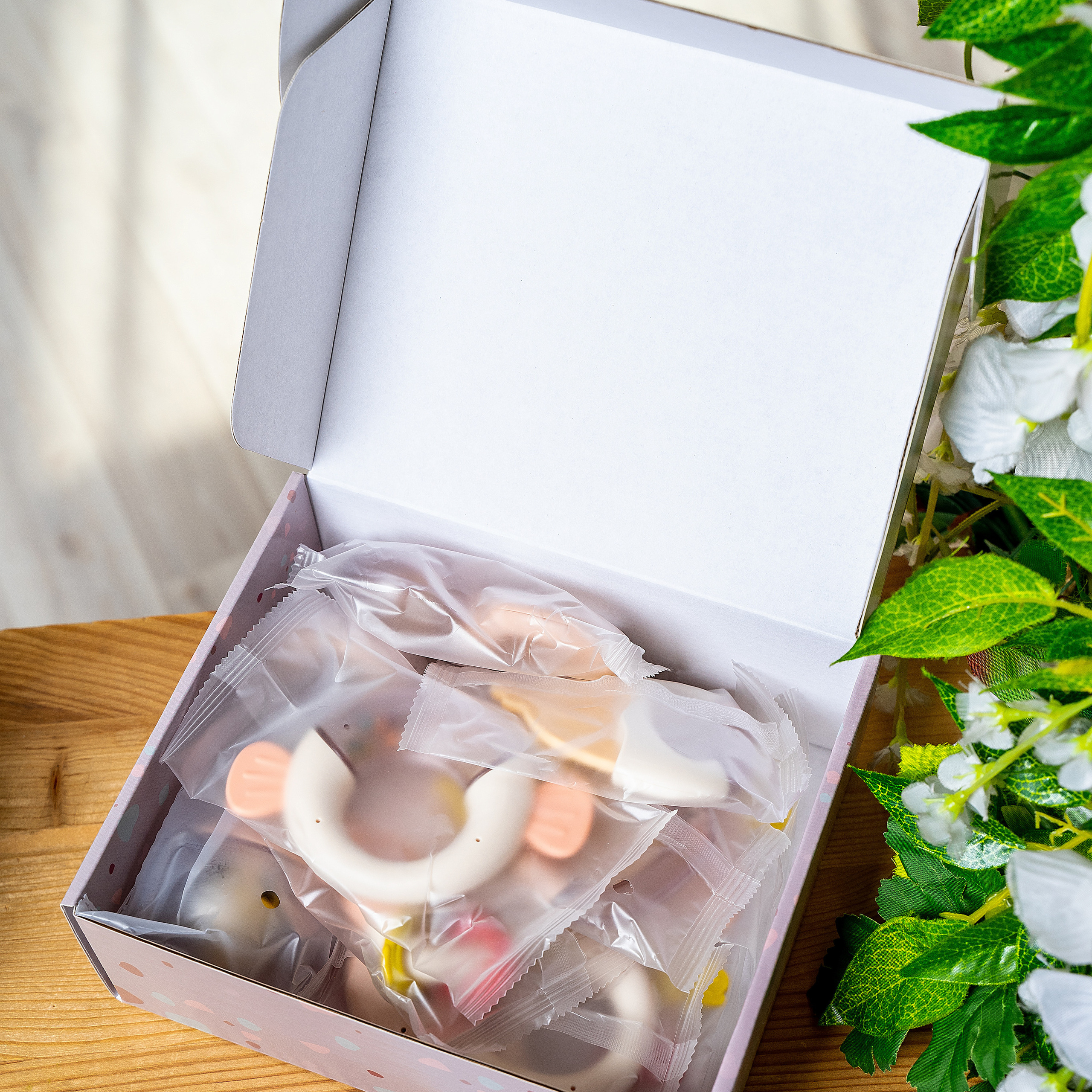 Предметное фото детских товаров - радость и удовольствие вашего ребенка в каждой игрушке и аксессуаре.