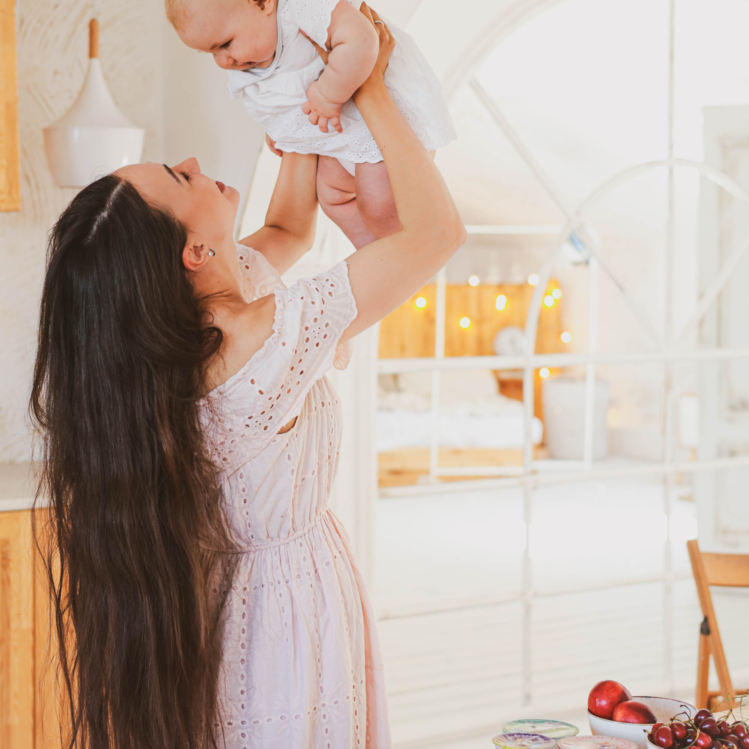 Предметное фото еды и напитков - гастрономические удовольствия, готовые к вашему приходу.