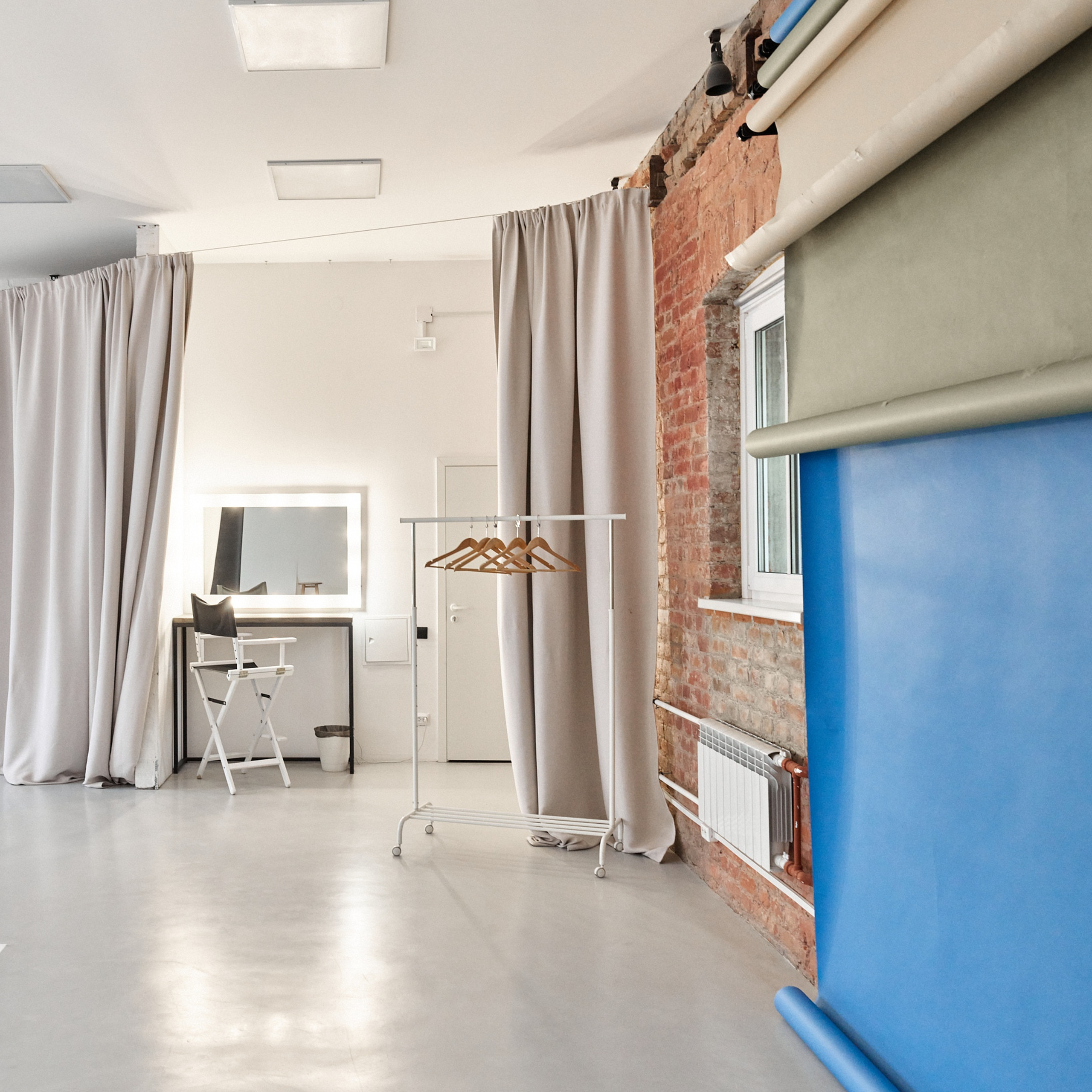 STATE — зал LITE