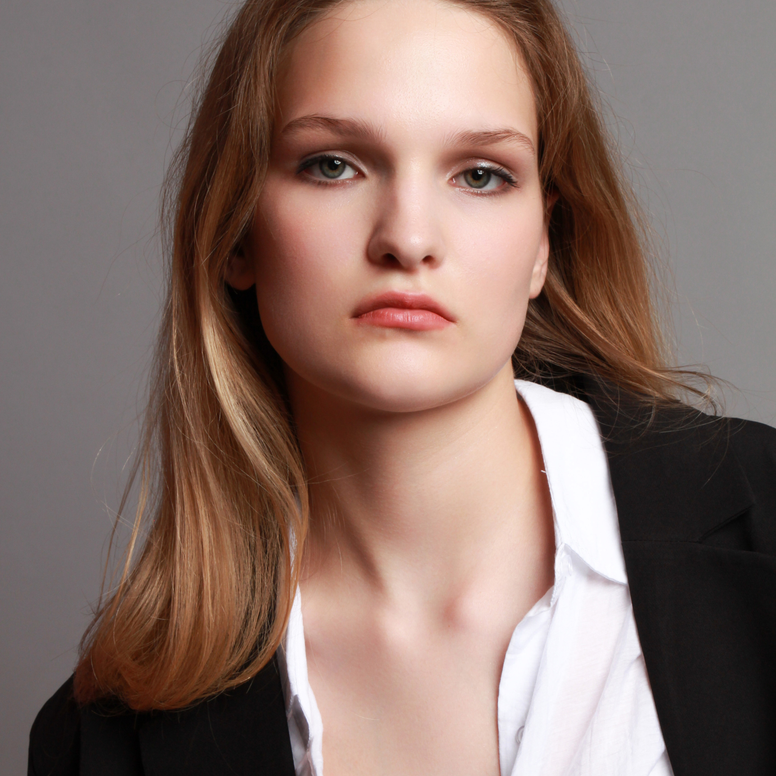 Алиса | id 22005