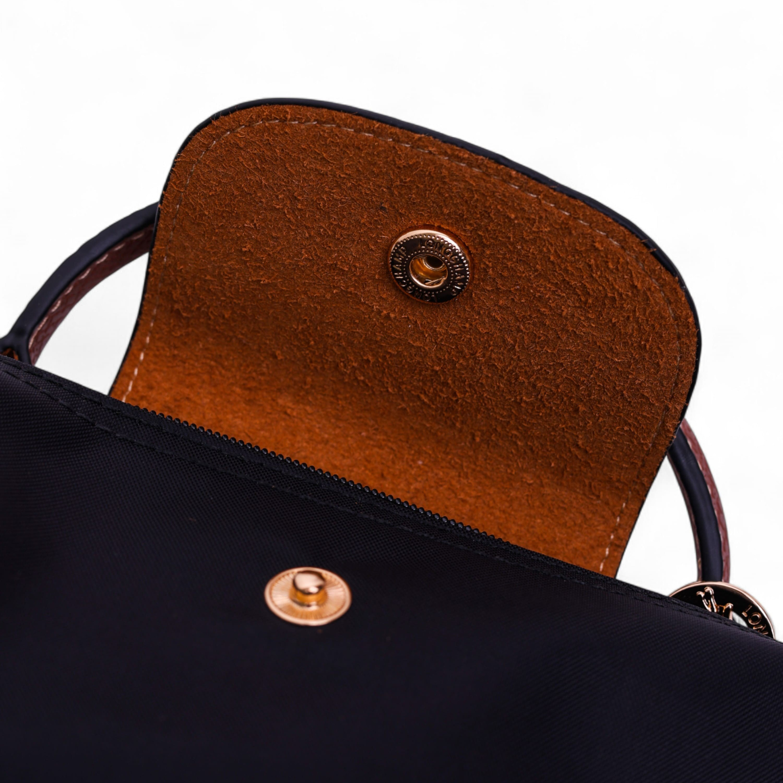 Предметная съёмка сумок- фото для маркетплейсов | Sale Easy