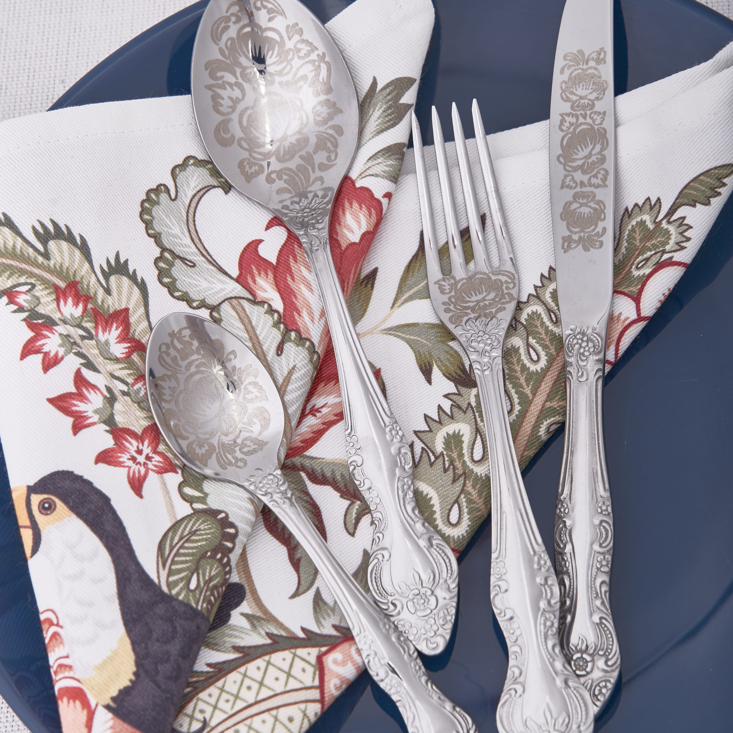 Предметная съёмка посуды — фото для маркетплейсов | Sale Easy