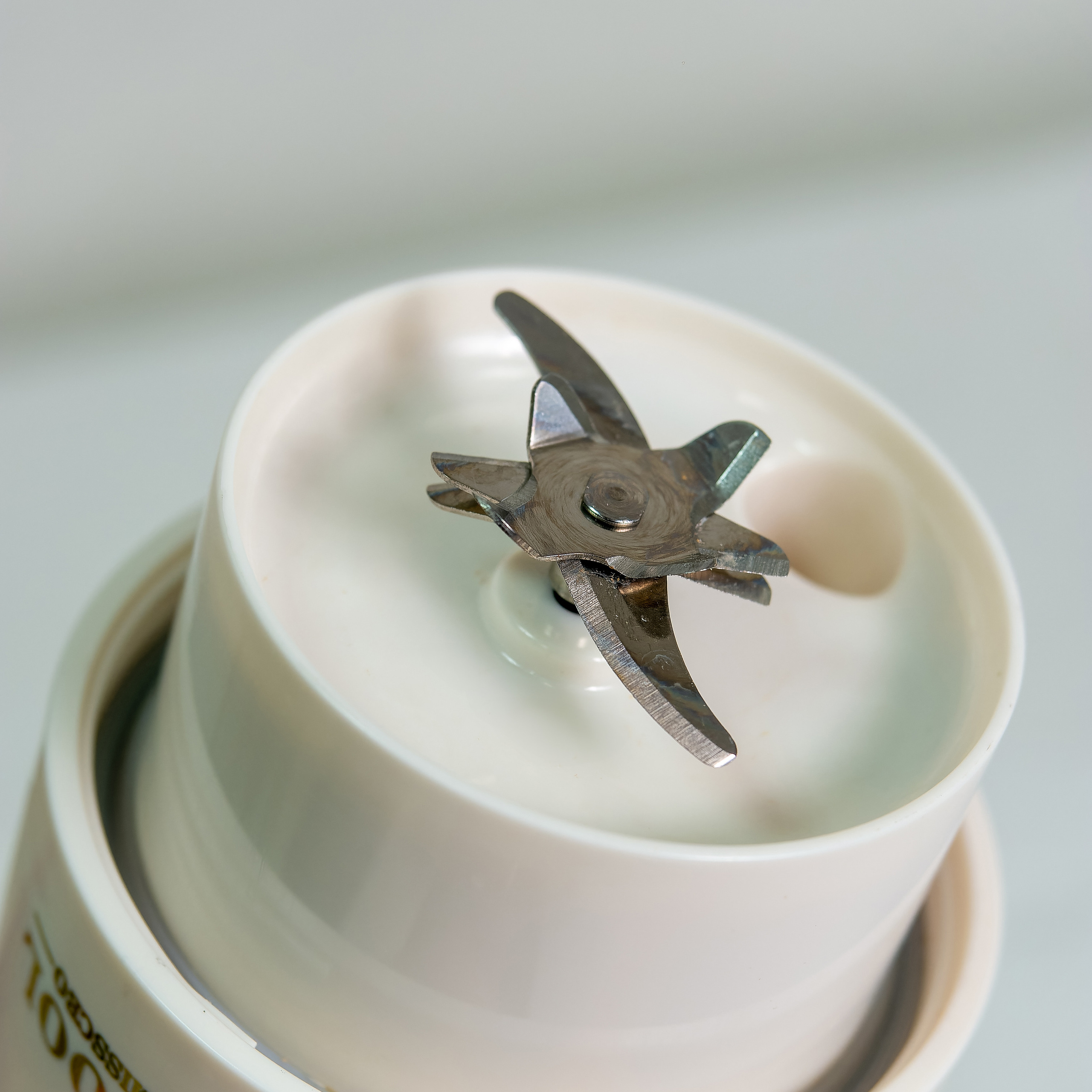 Предметное фото - современные и стильные предметы посуды для вашей кухни.