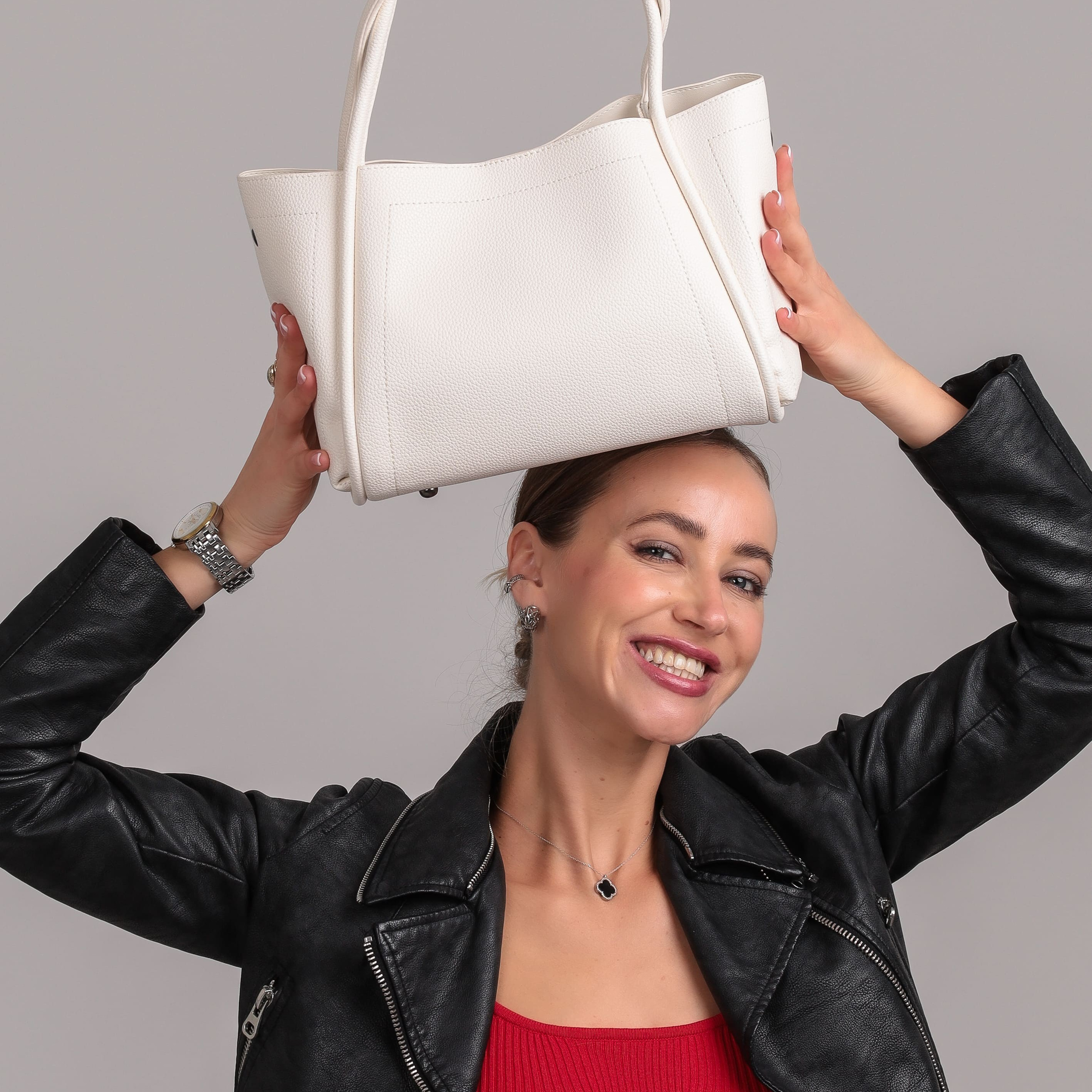 Предметная съёмка сумок- фото для маркетплейсов | Sale Easy