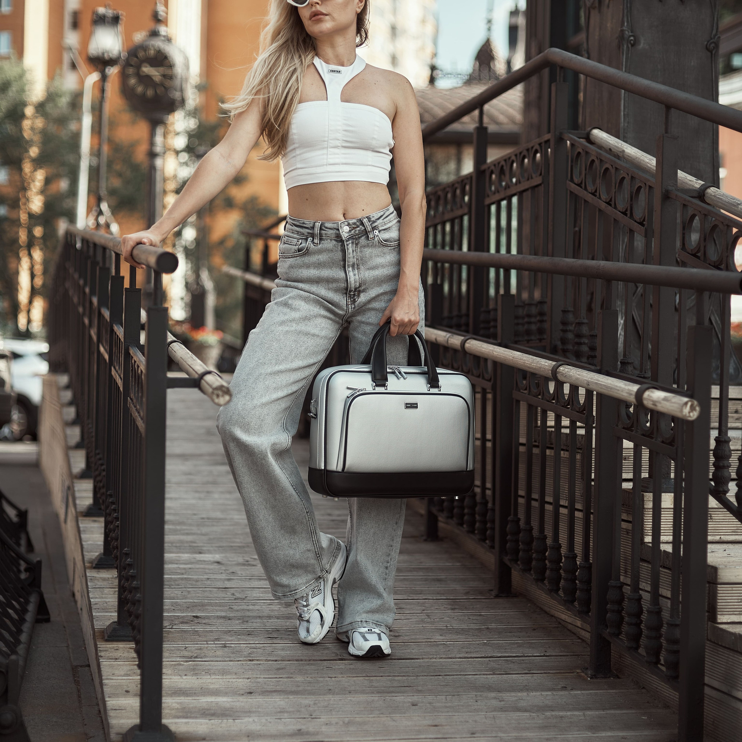 Предметная съёмка сумок- фото для маркетплейсов | Sale Easy