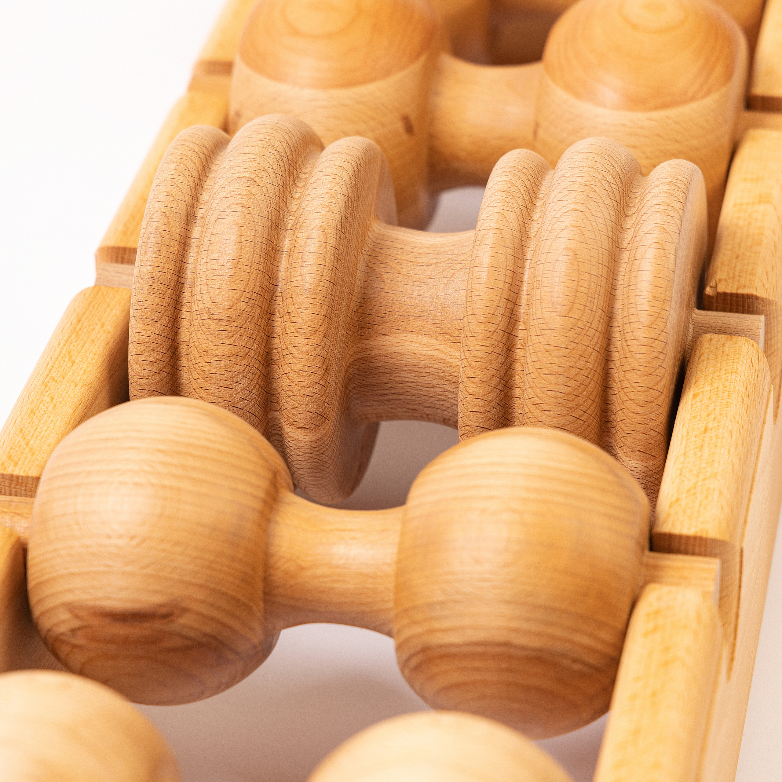 Предметное фото массажеров - снятие усталости и напряжения в любое время.