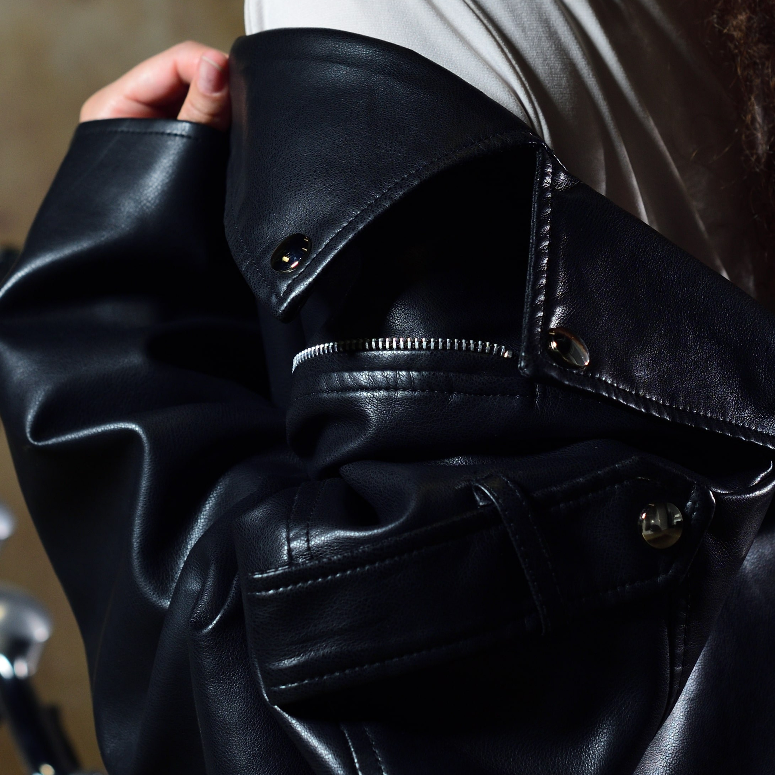 Женская одежда-предметная съемка для маркетплейсов old | Sale Easy