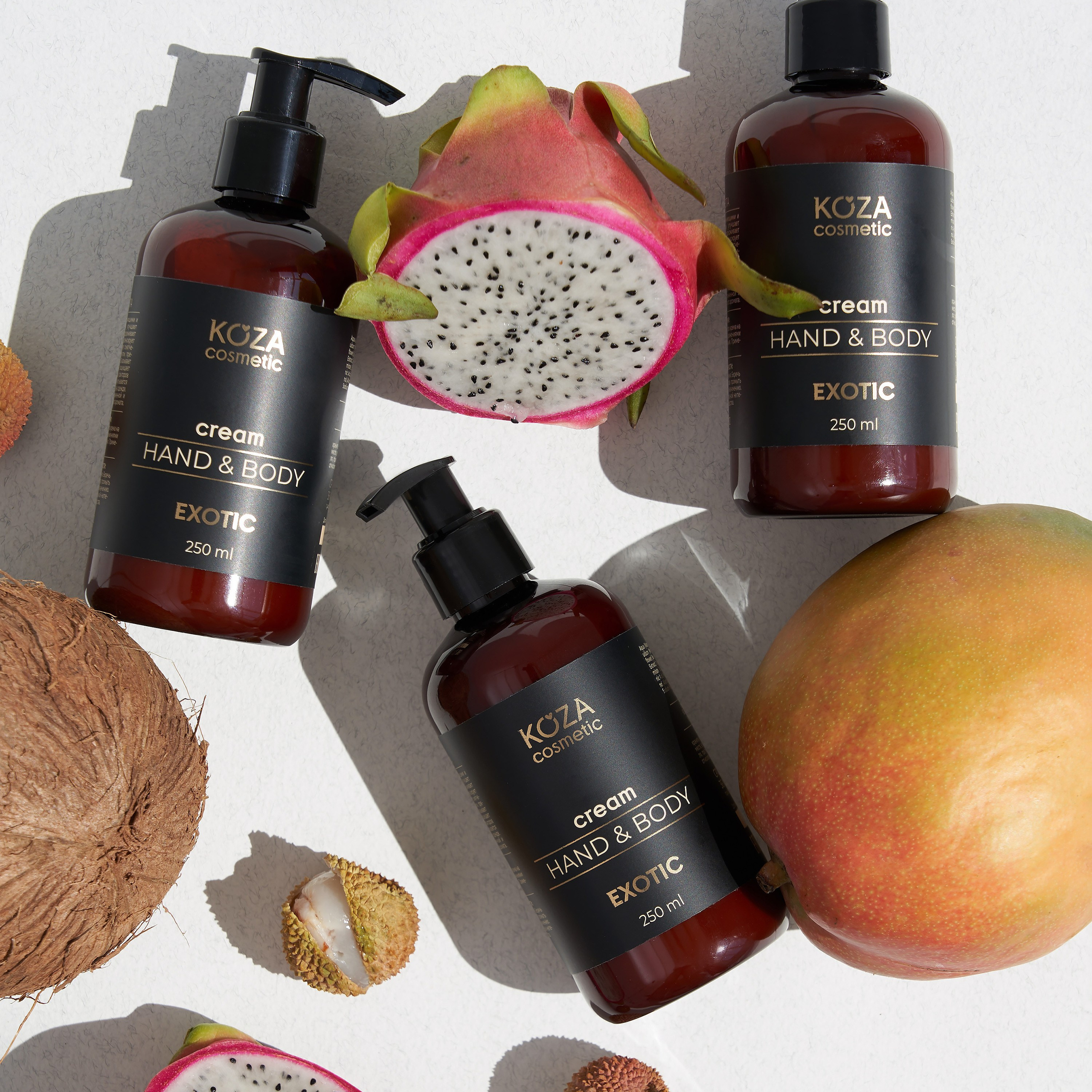 Эстетичная съемка, подчеркивающая разнообразие форматов упаковки.