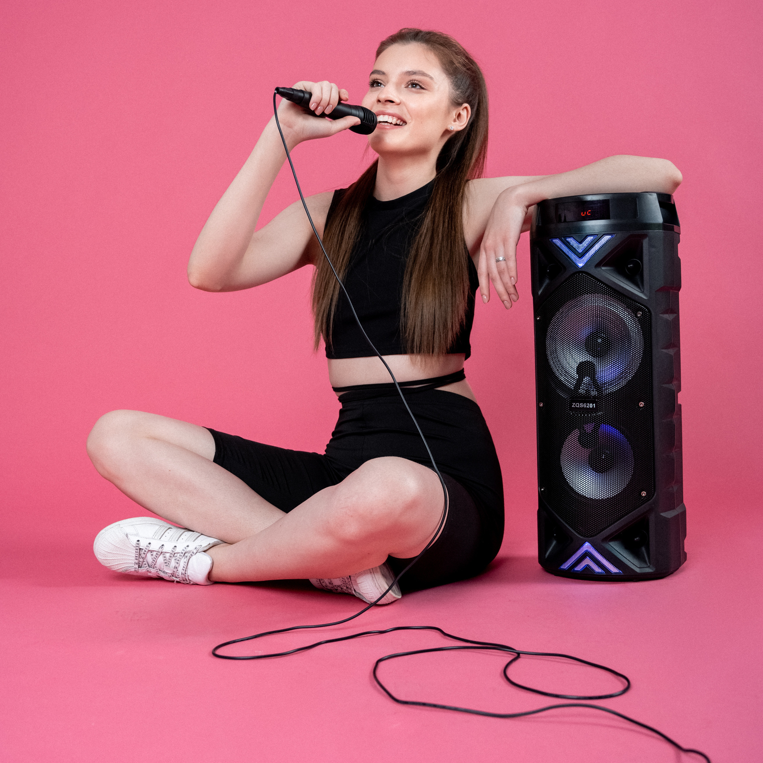 Предметное фото товаров для хобби - товары, которые вдохновляют на новые творческие проекты.